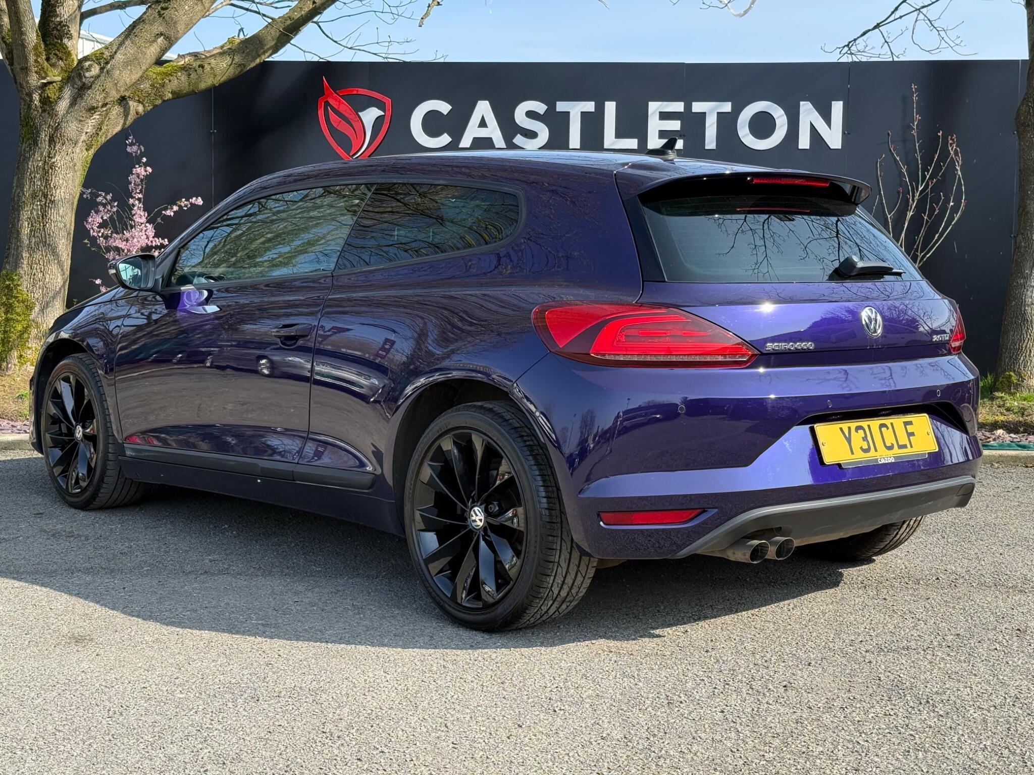 Volkswagen Scirocco - Image 8