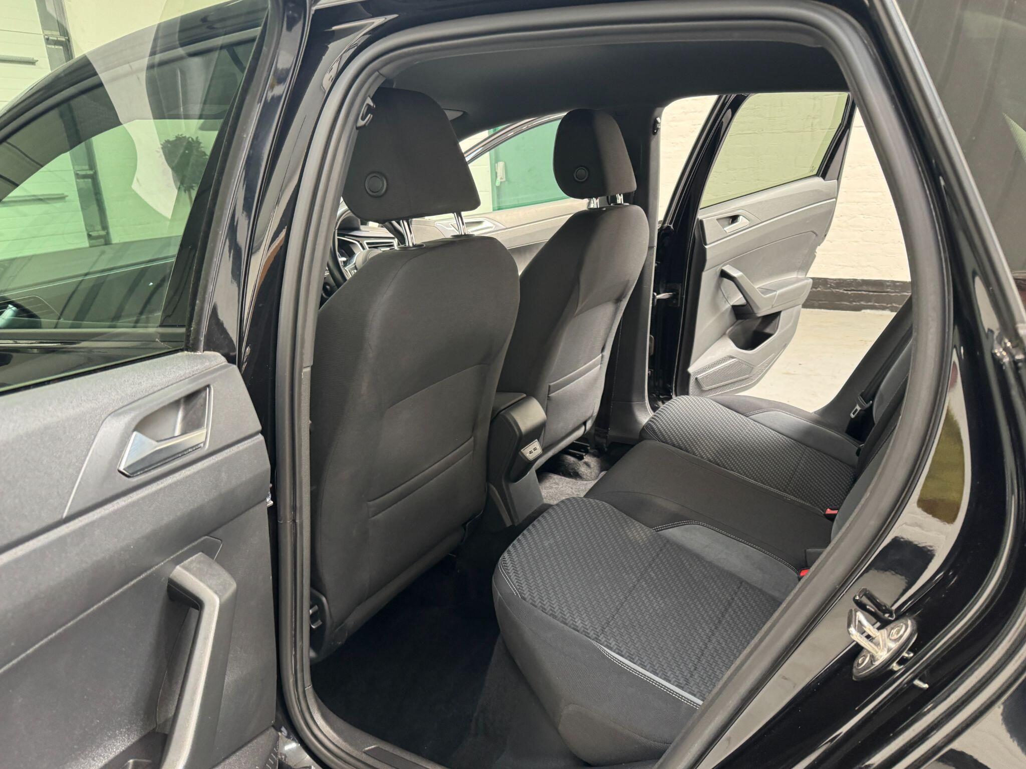 Volkswagen Polo - Image 42