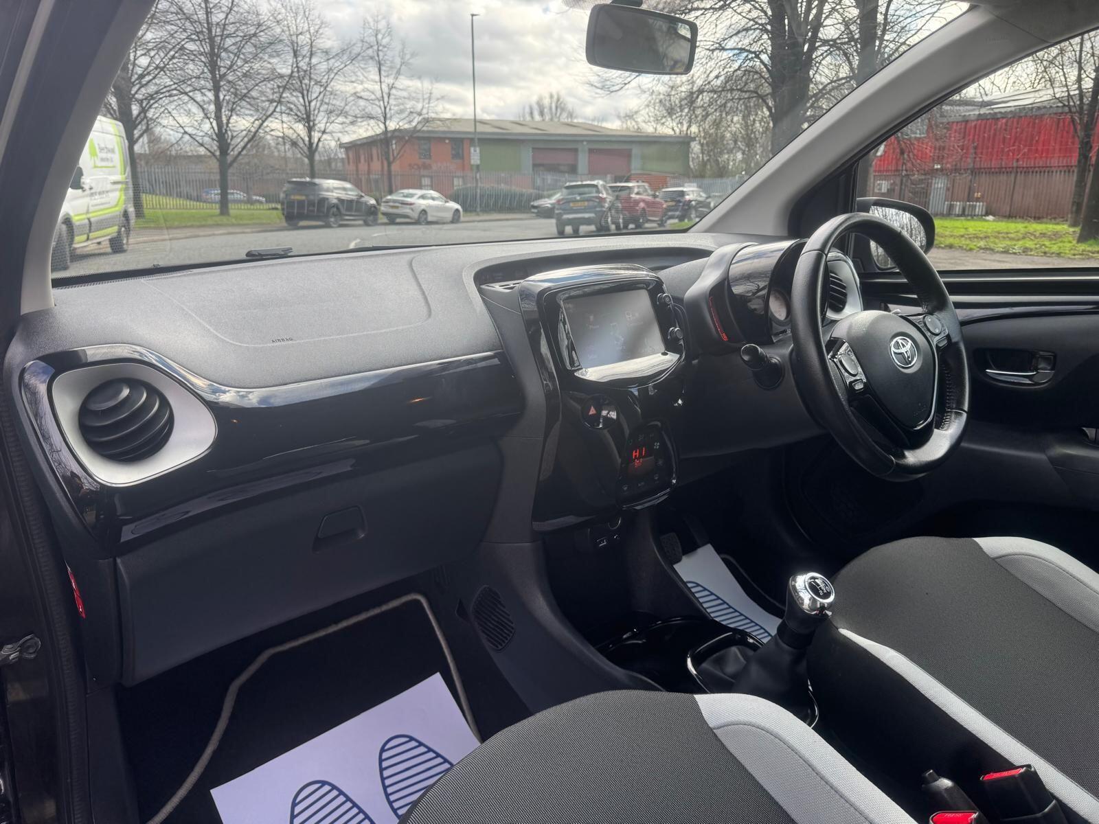 Toyota Aygo - Image 14