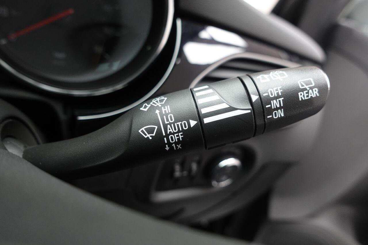 Vauxhall Astra - Image 6