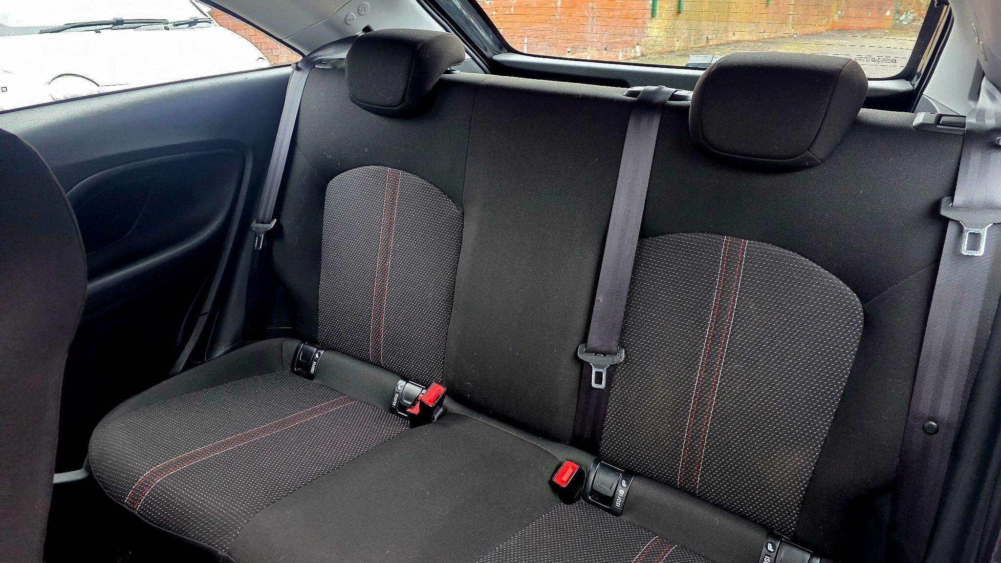 Vauxhall Corsa - Image 16