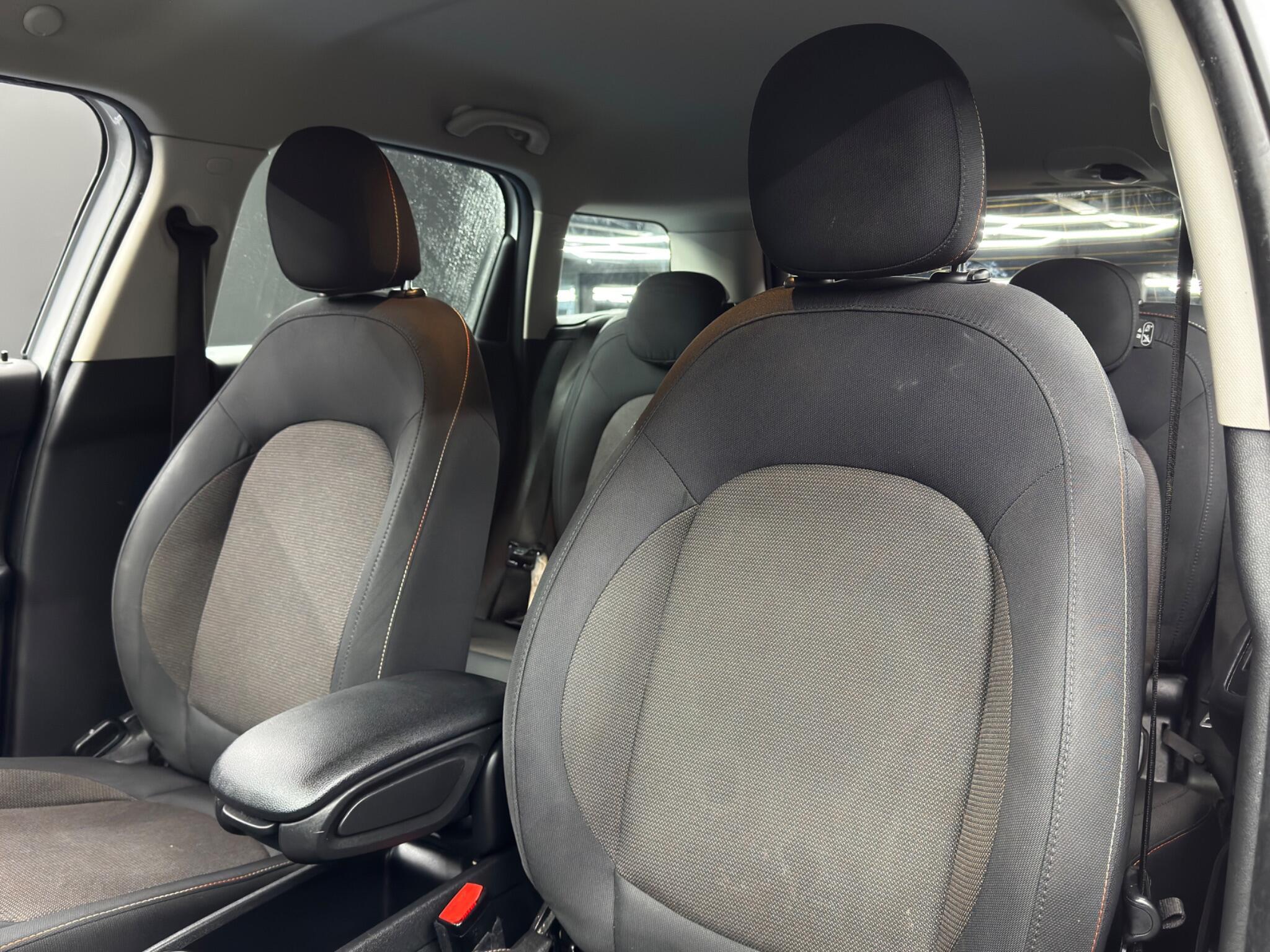 MINI Countryman - Image 14