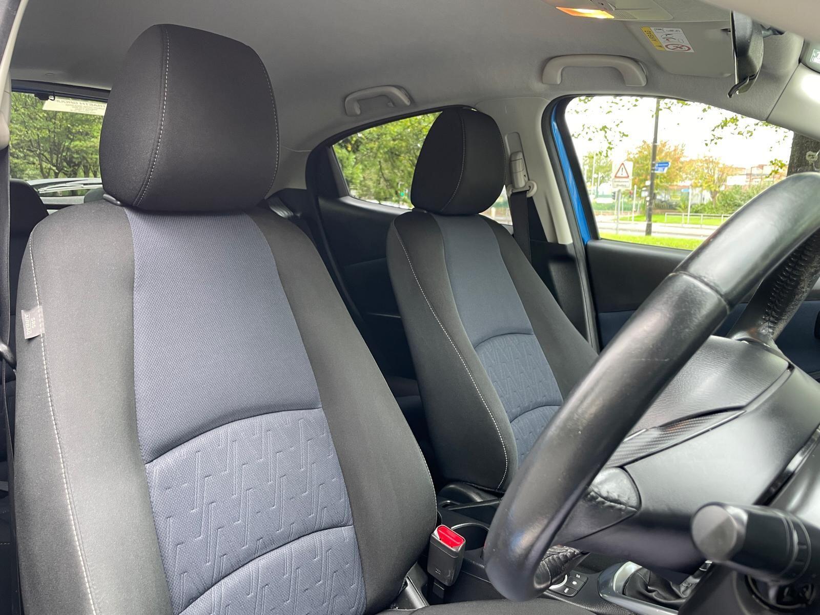 Mazda MAZDA2 - Image 18