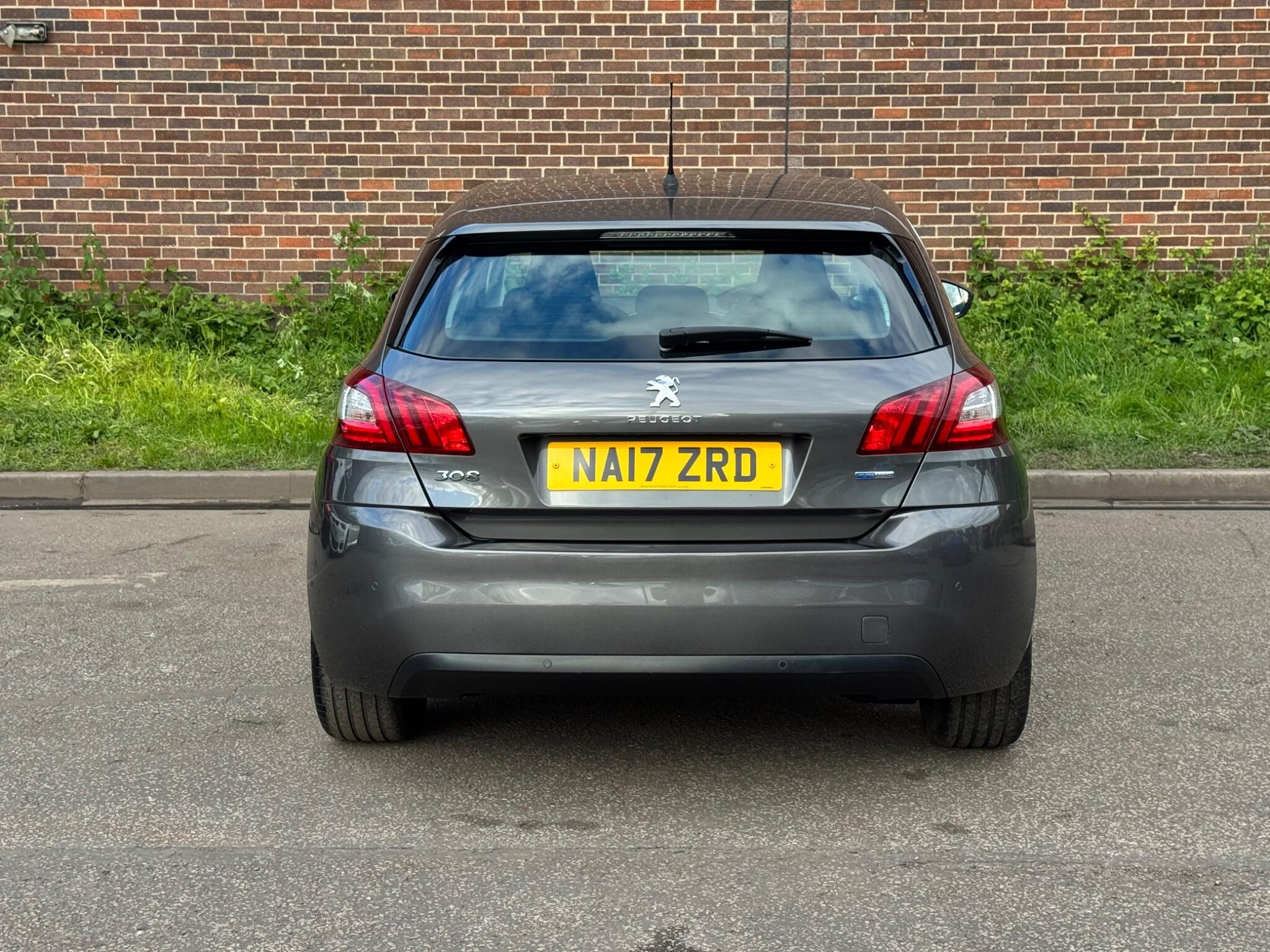 Peugeot 308 - Image 5