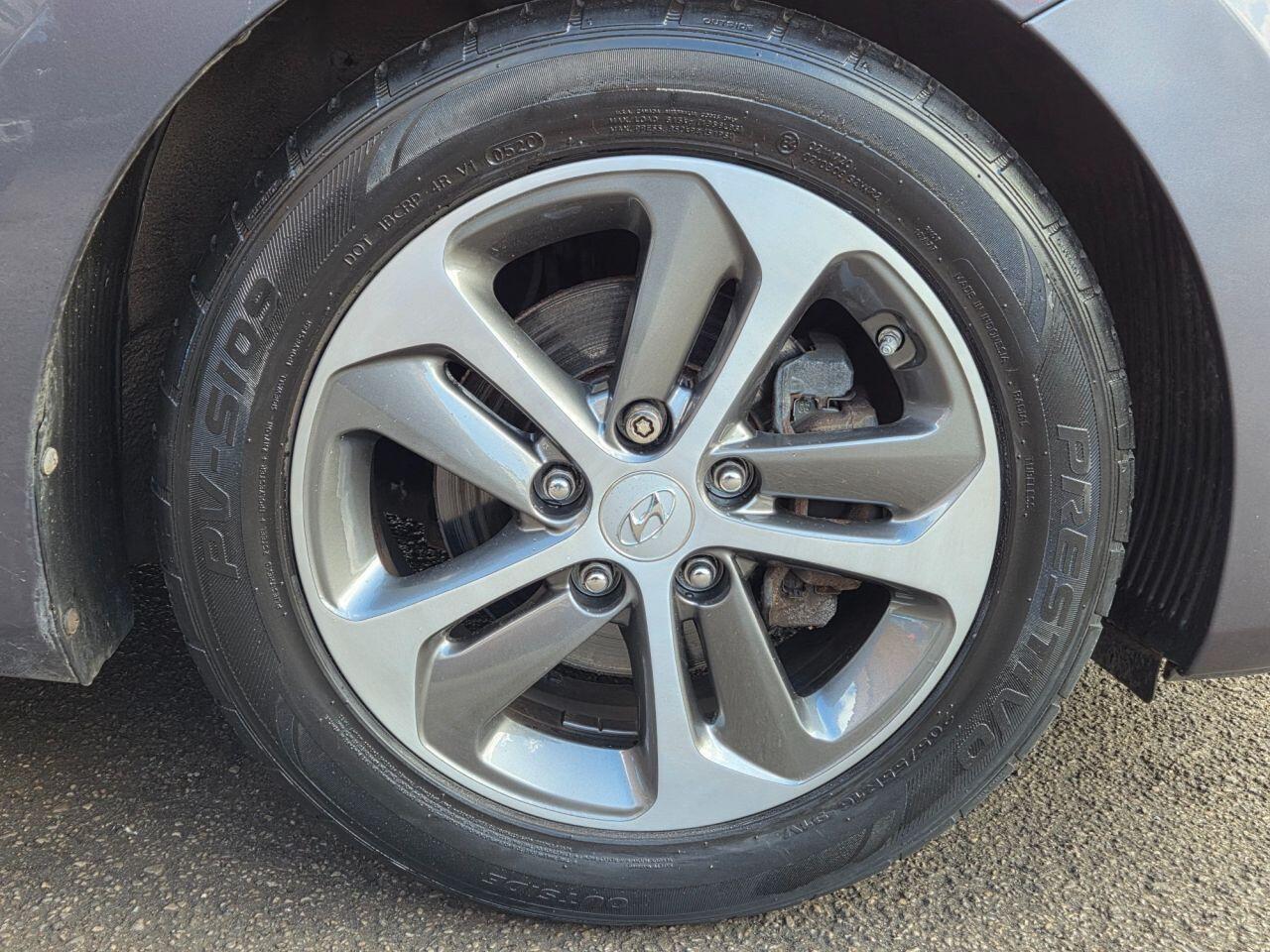 Hyundai i30 - Image 30