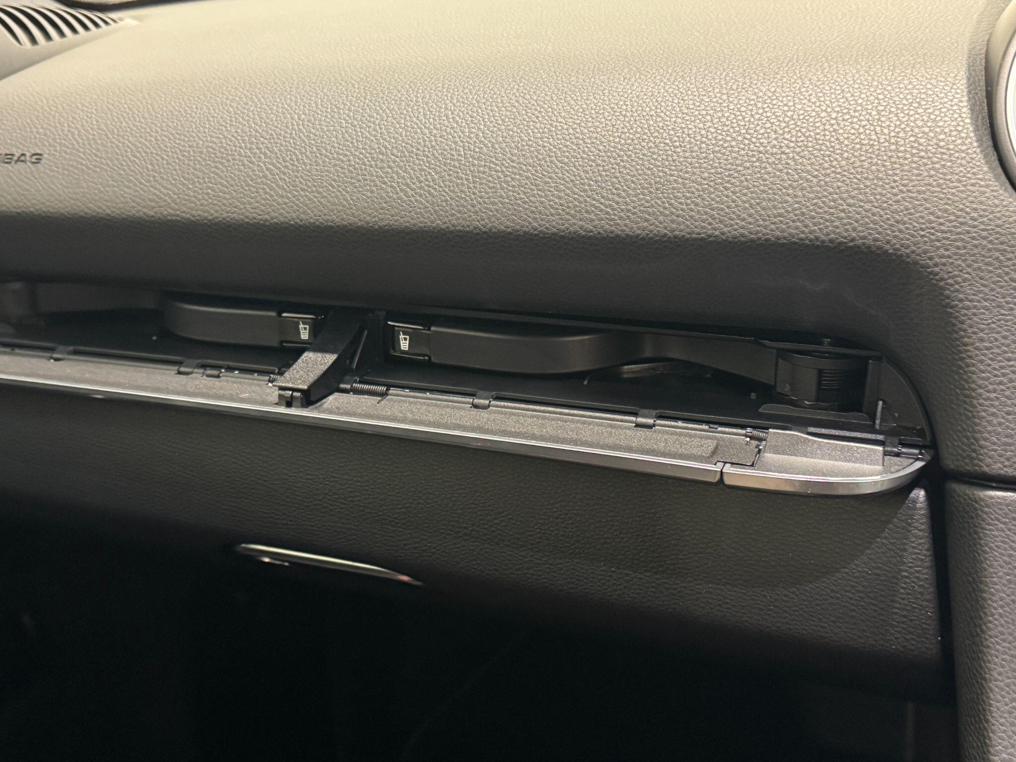 Porsche 718 Cayman - Image 66