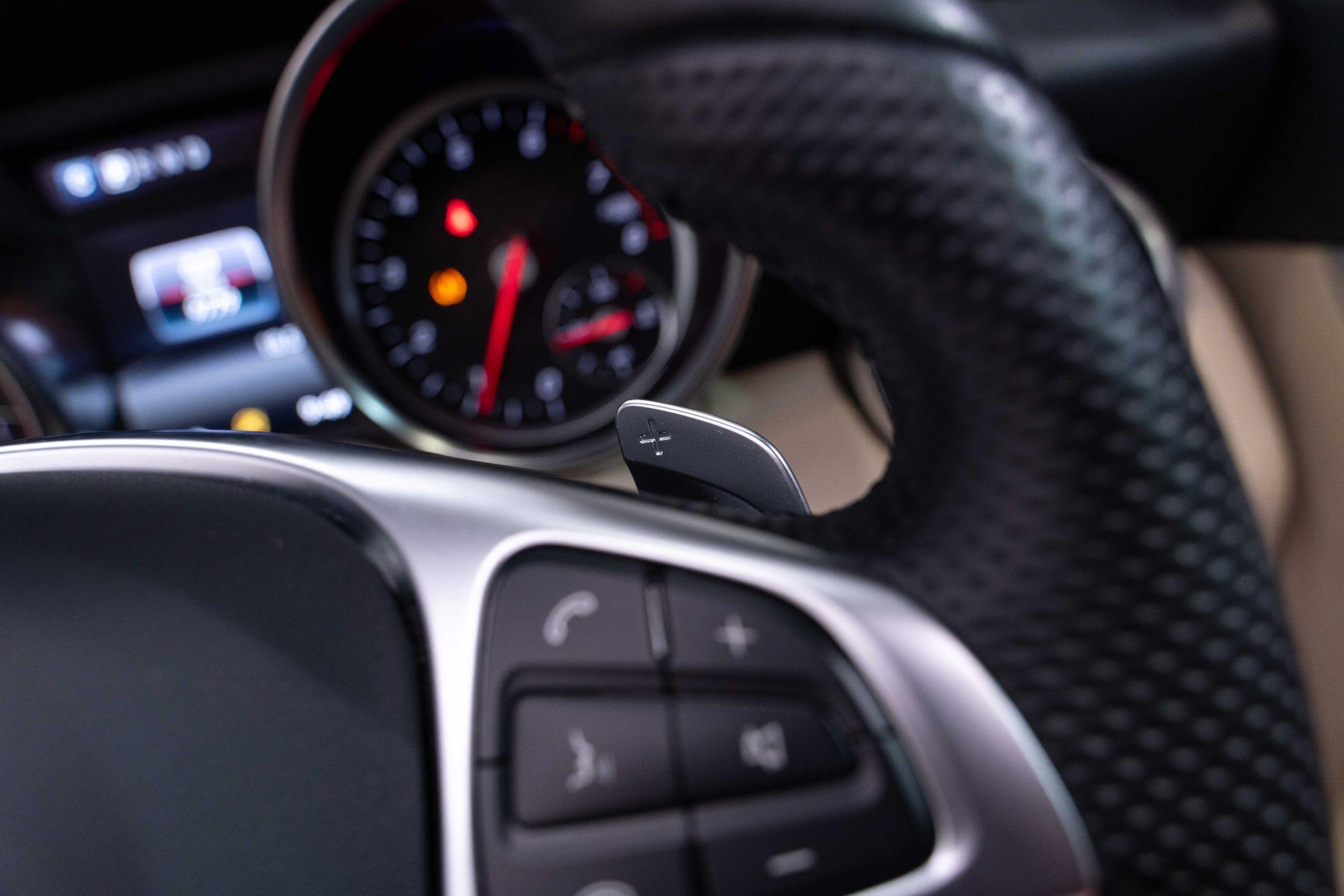 Mercedes SLC - Image 16
