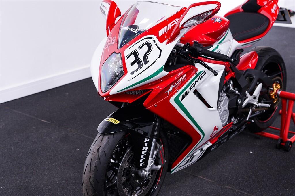 Mv Agusta F3 675 - Image 8