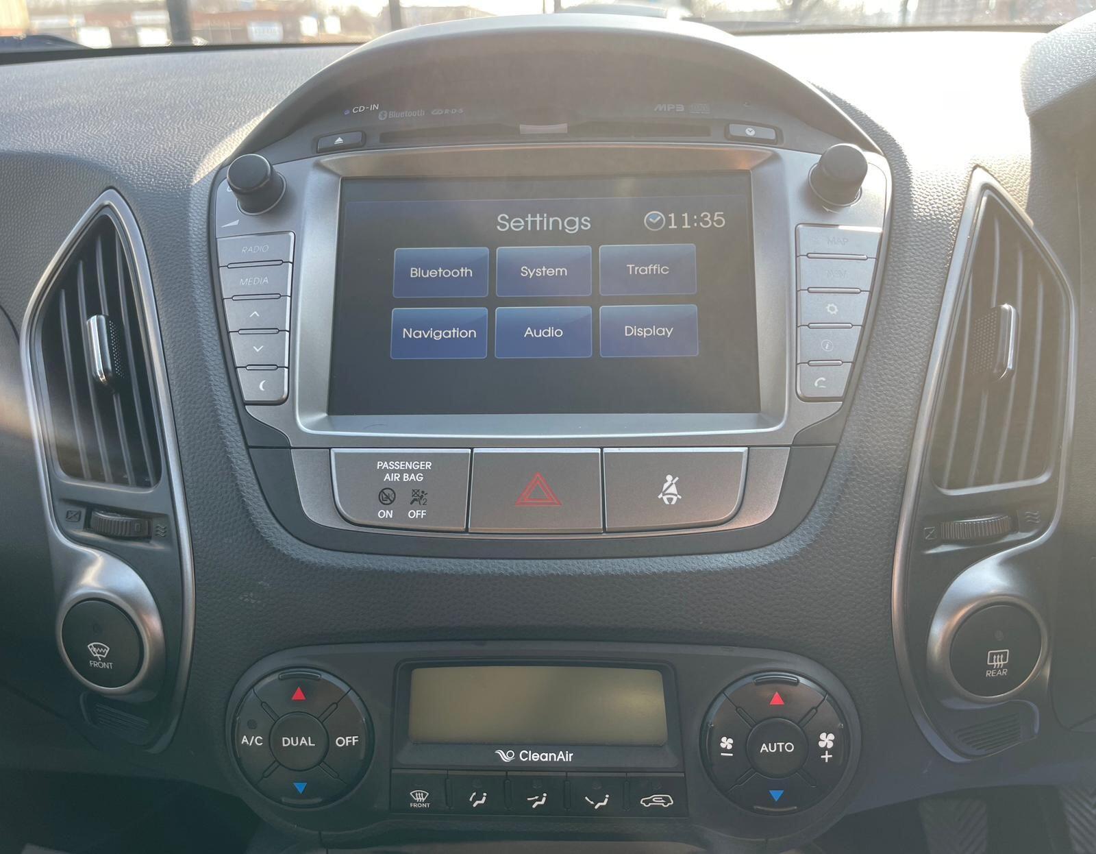 Hyundai ix35 - Image 14