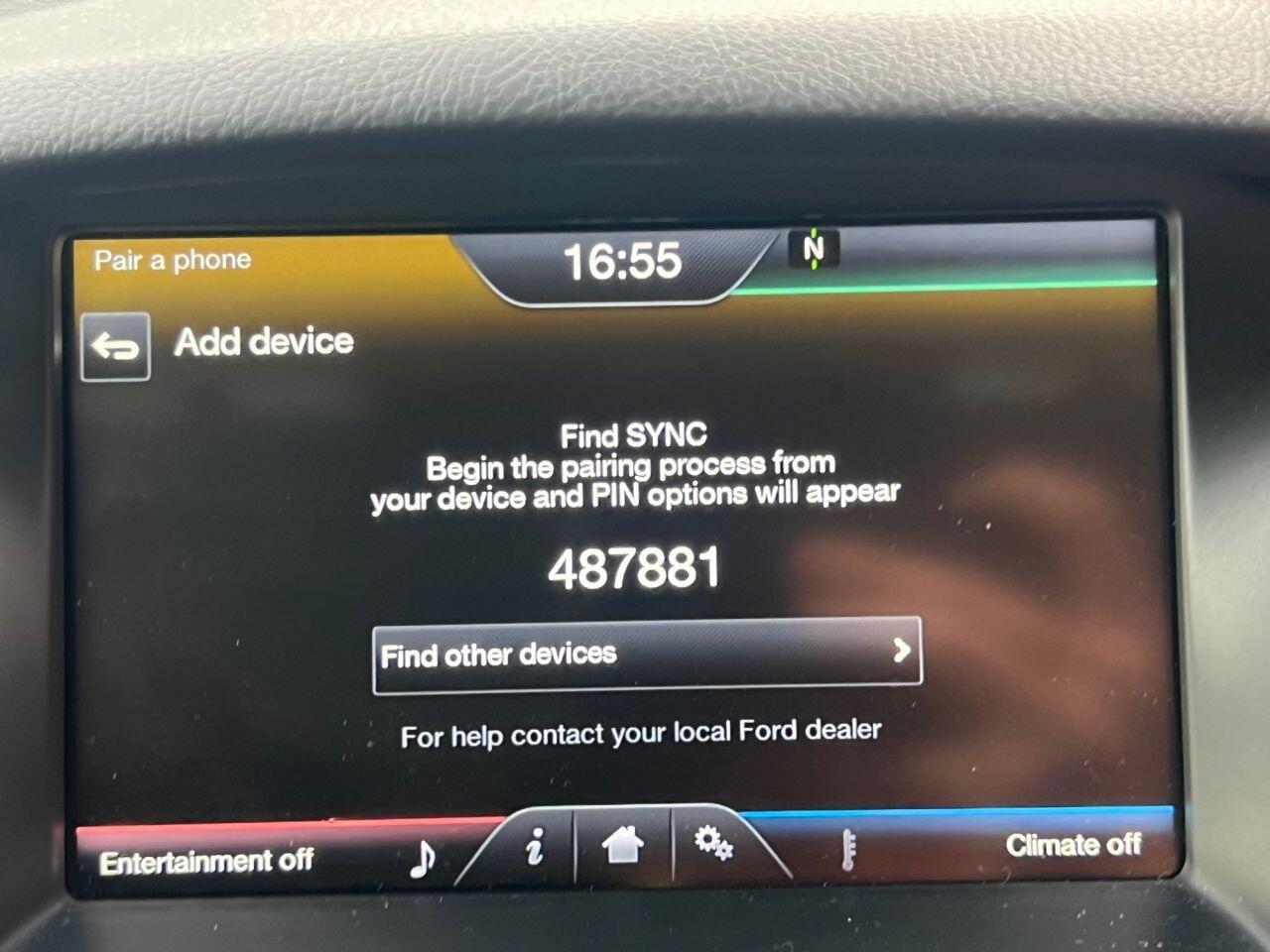 Ford Focus - Image 22