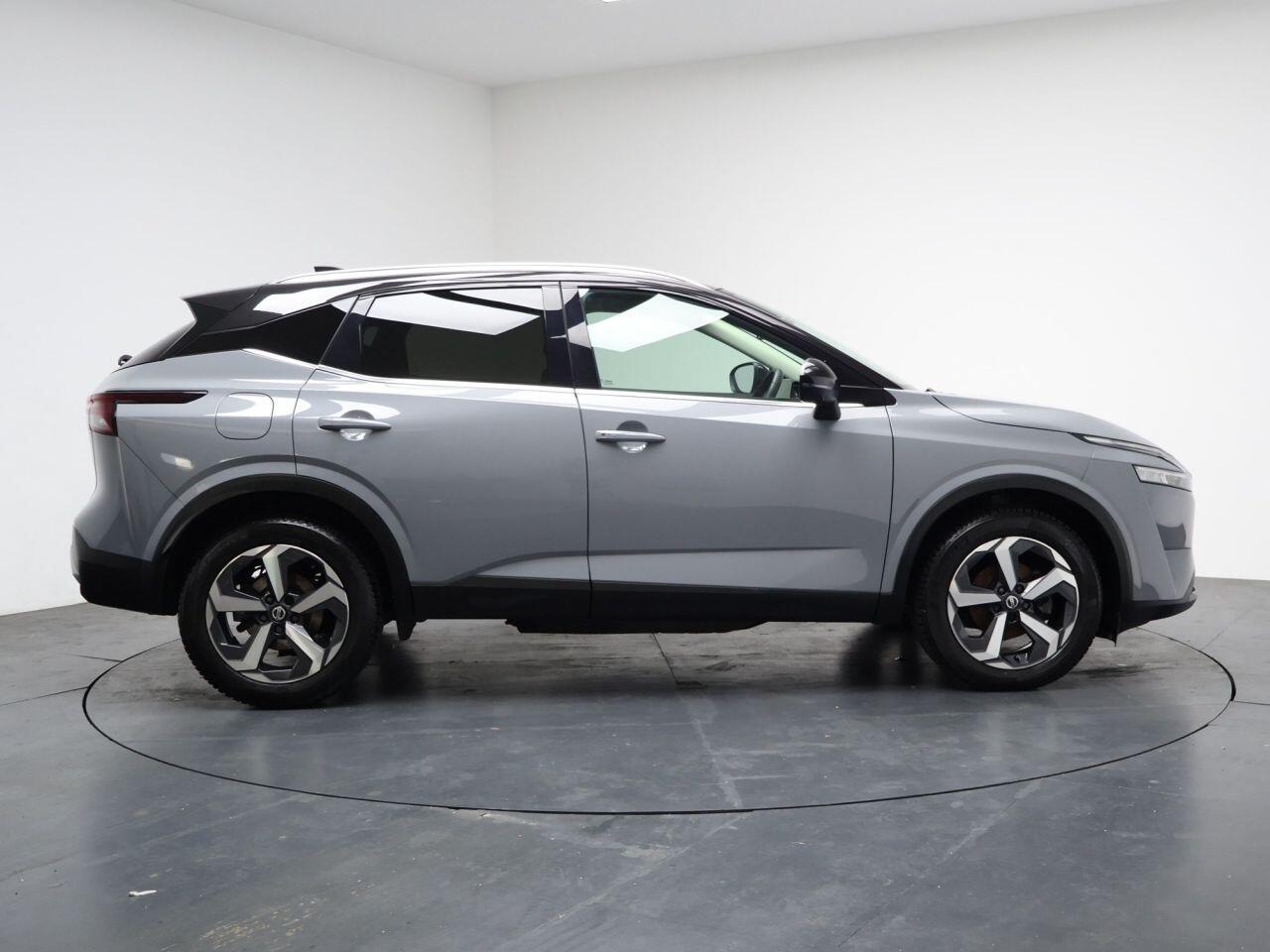 Nissan Qashqai - Image 14