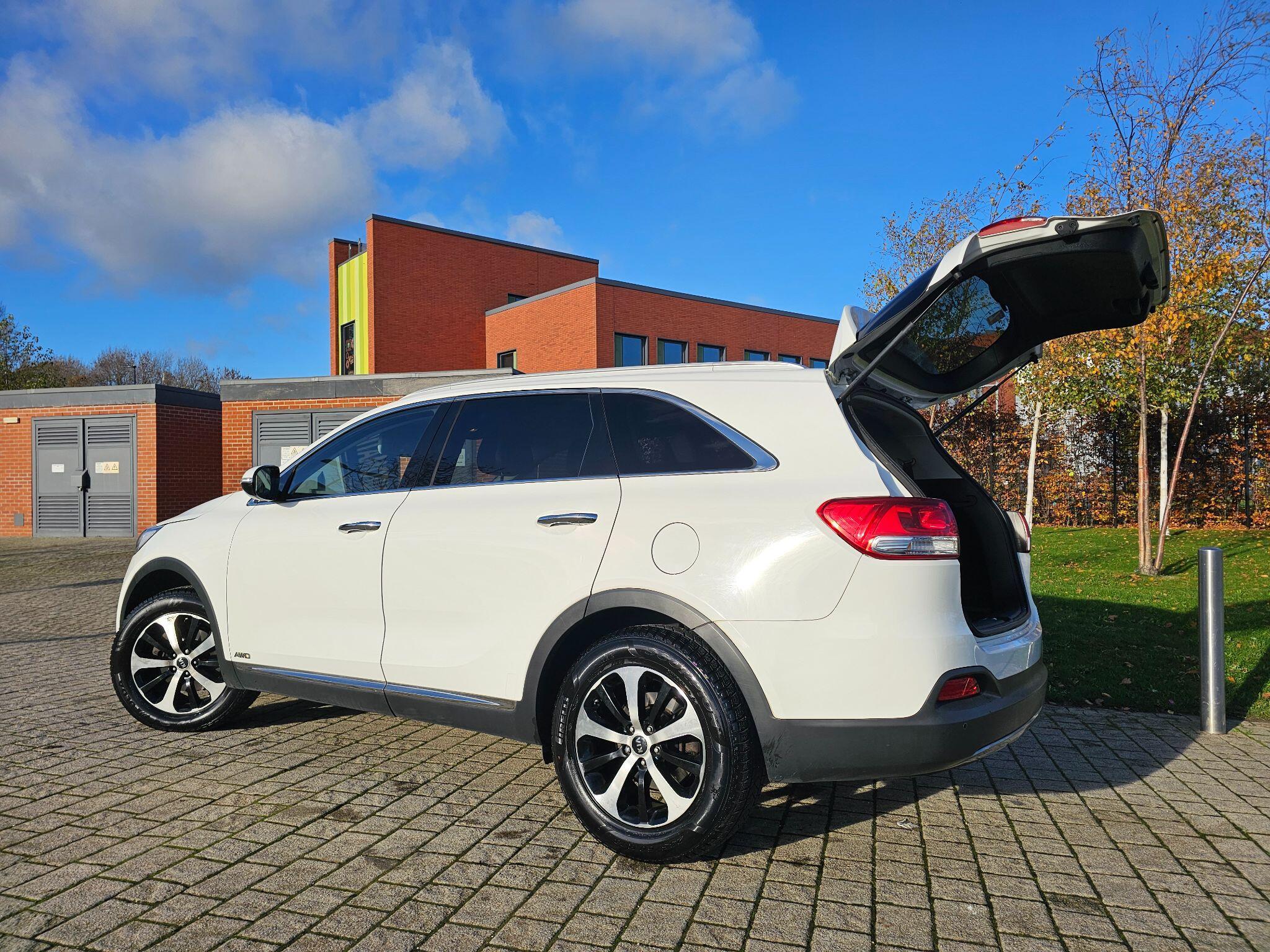 Kia Sorento - Image 18