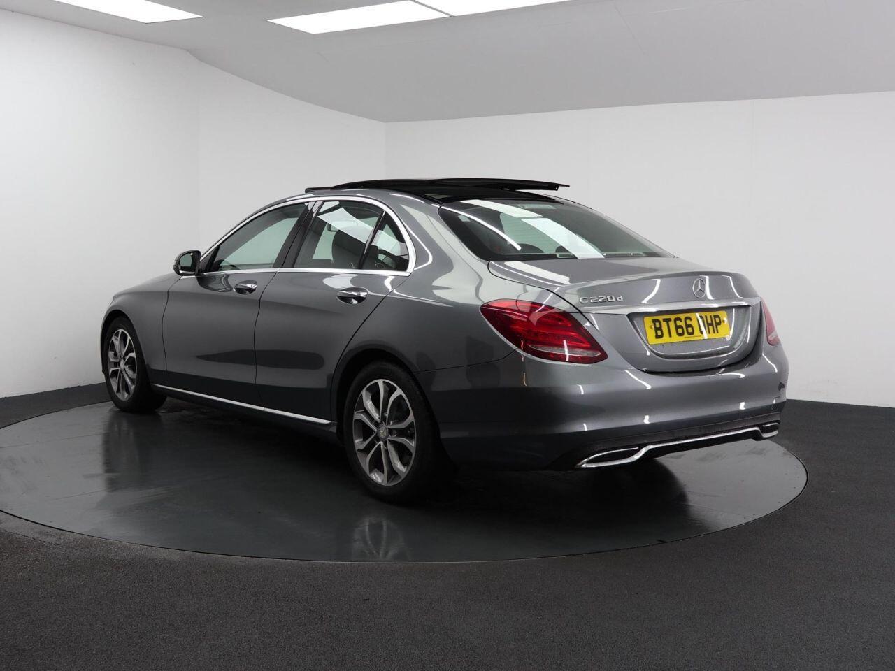 Mercedes-benz C Class - Image 9