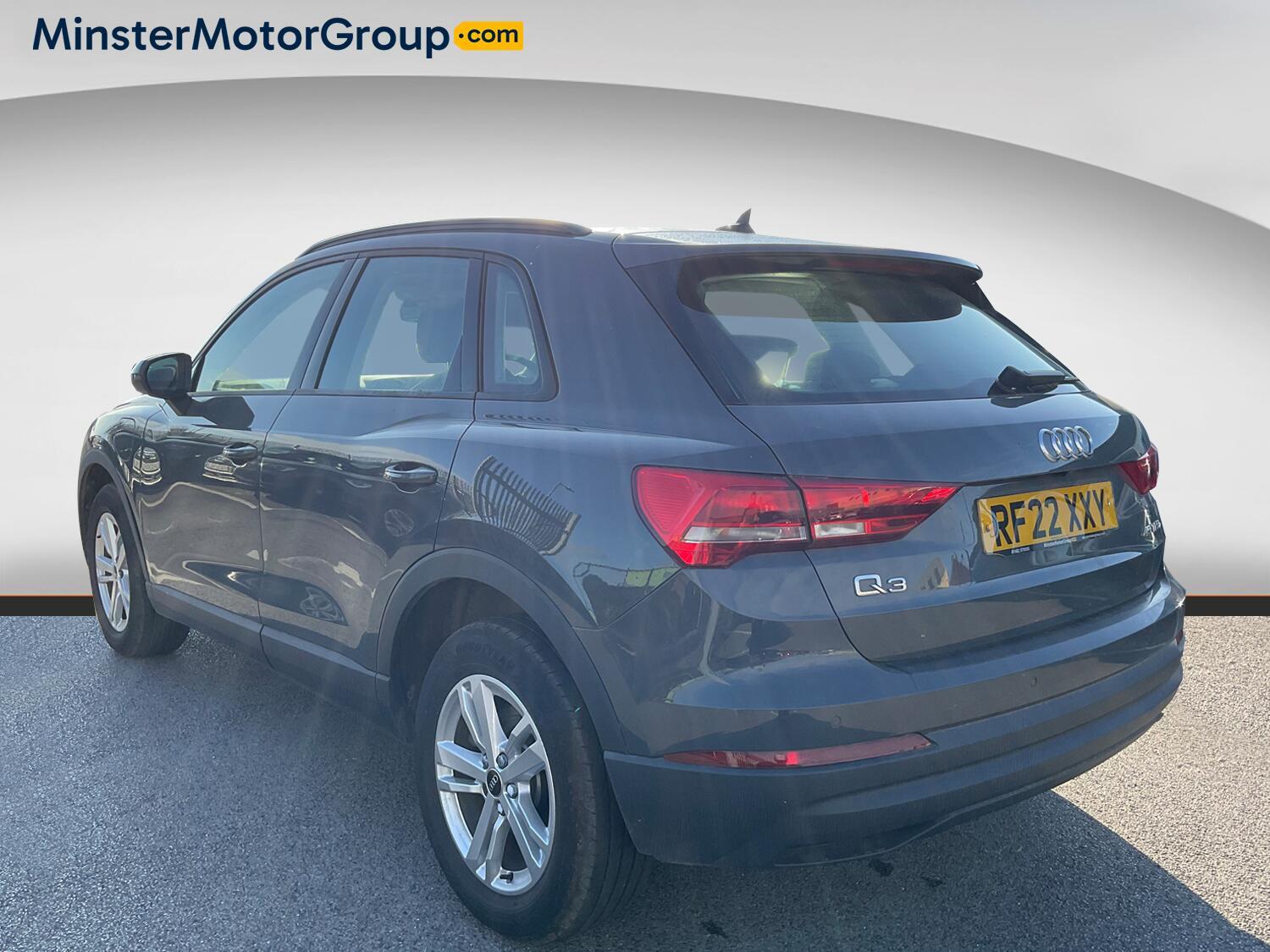 Audi Q3 - Image 4