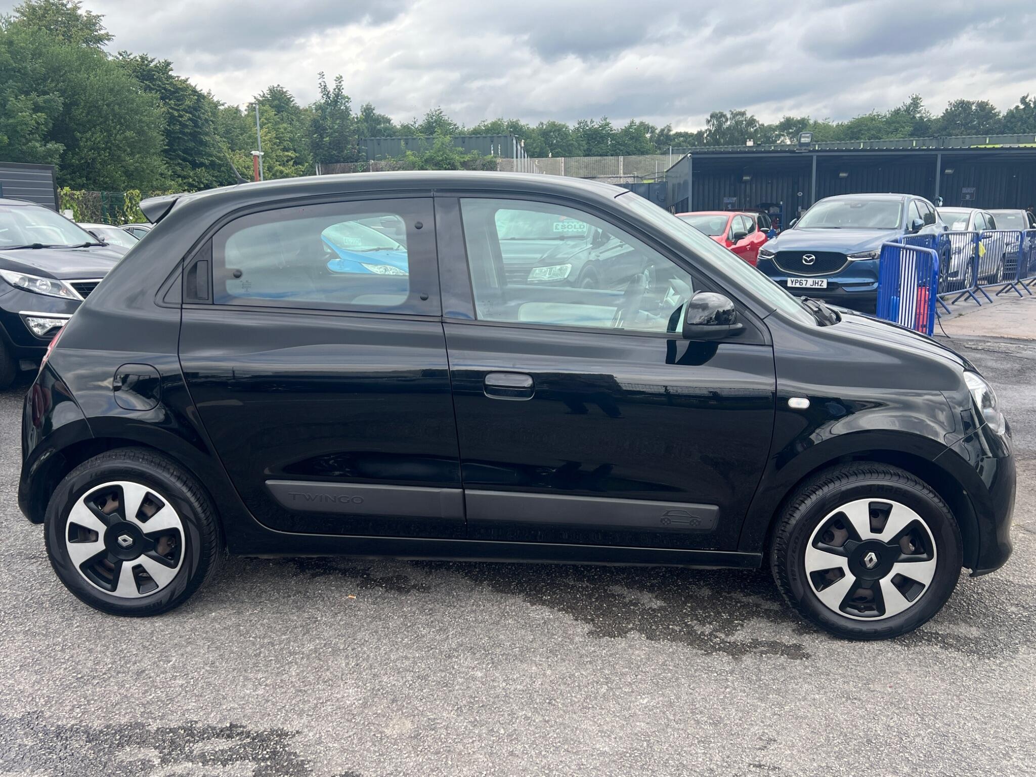 Renault Twingo - Image 9