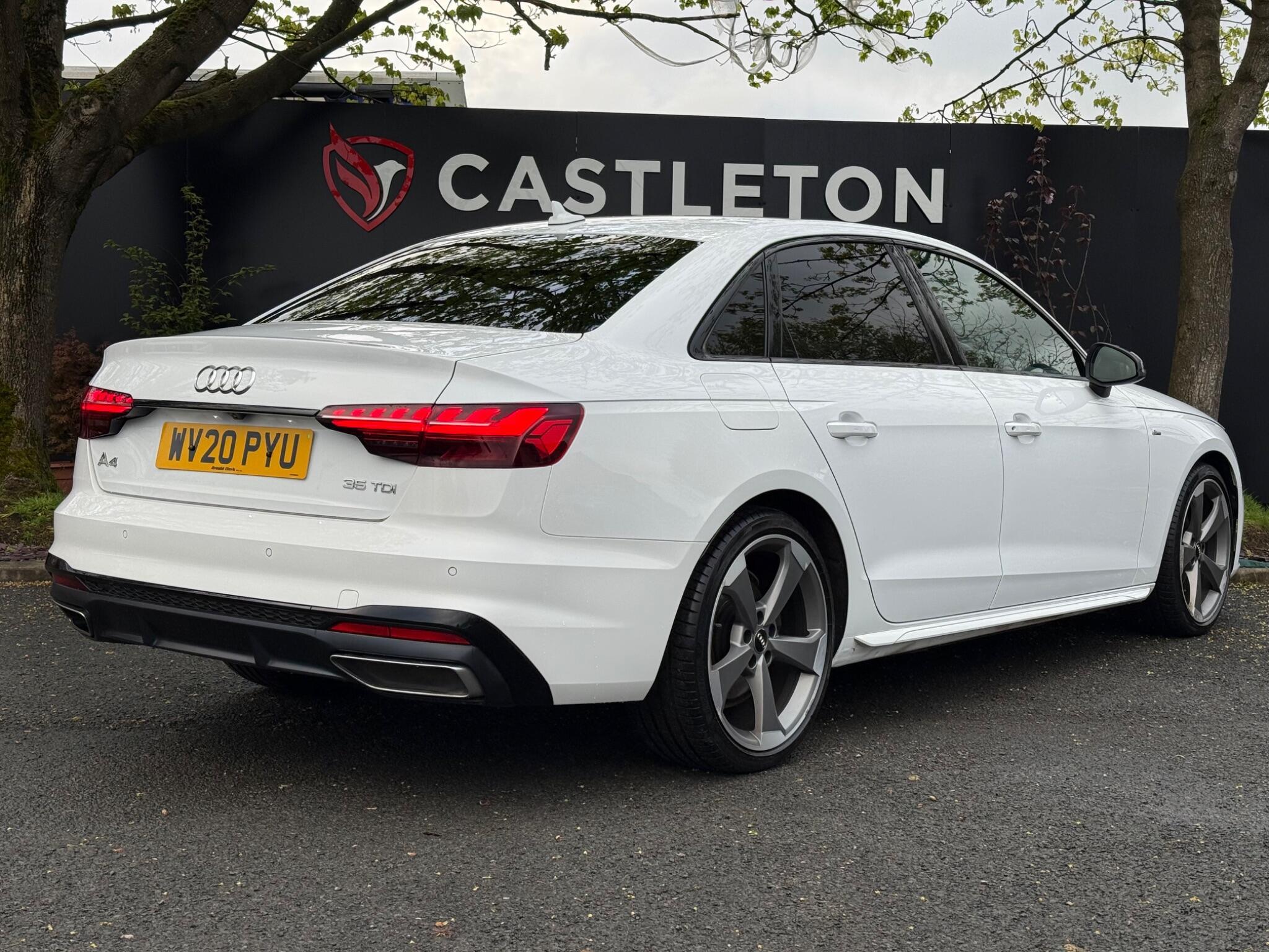Audi A4 - Image 17