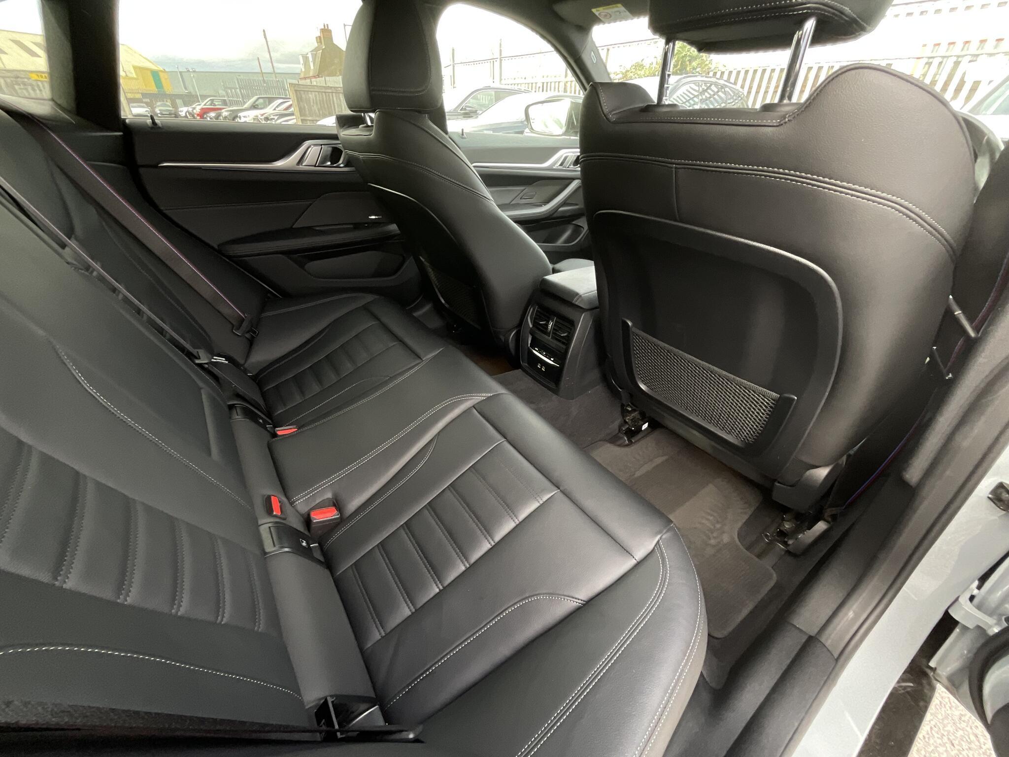 BMW I4 - Image 10
