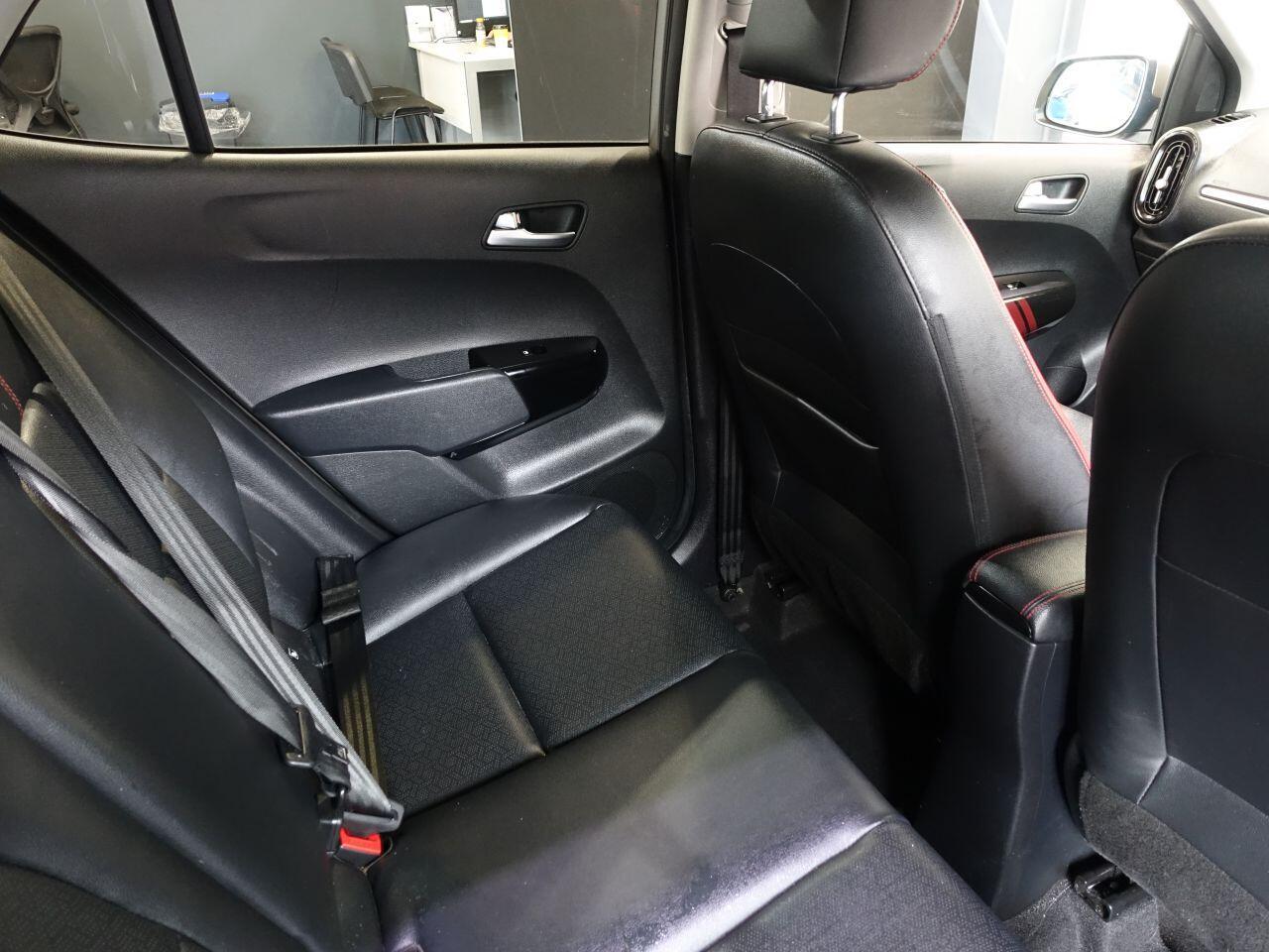 Kia Picanto - Image 15