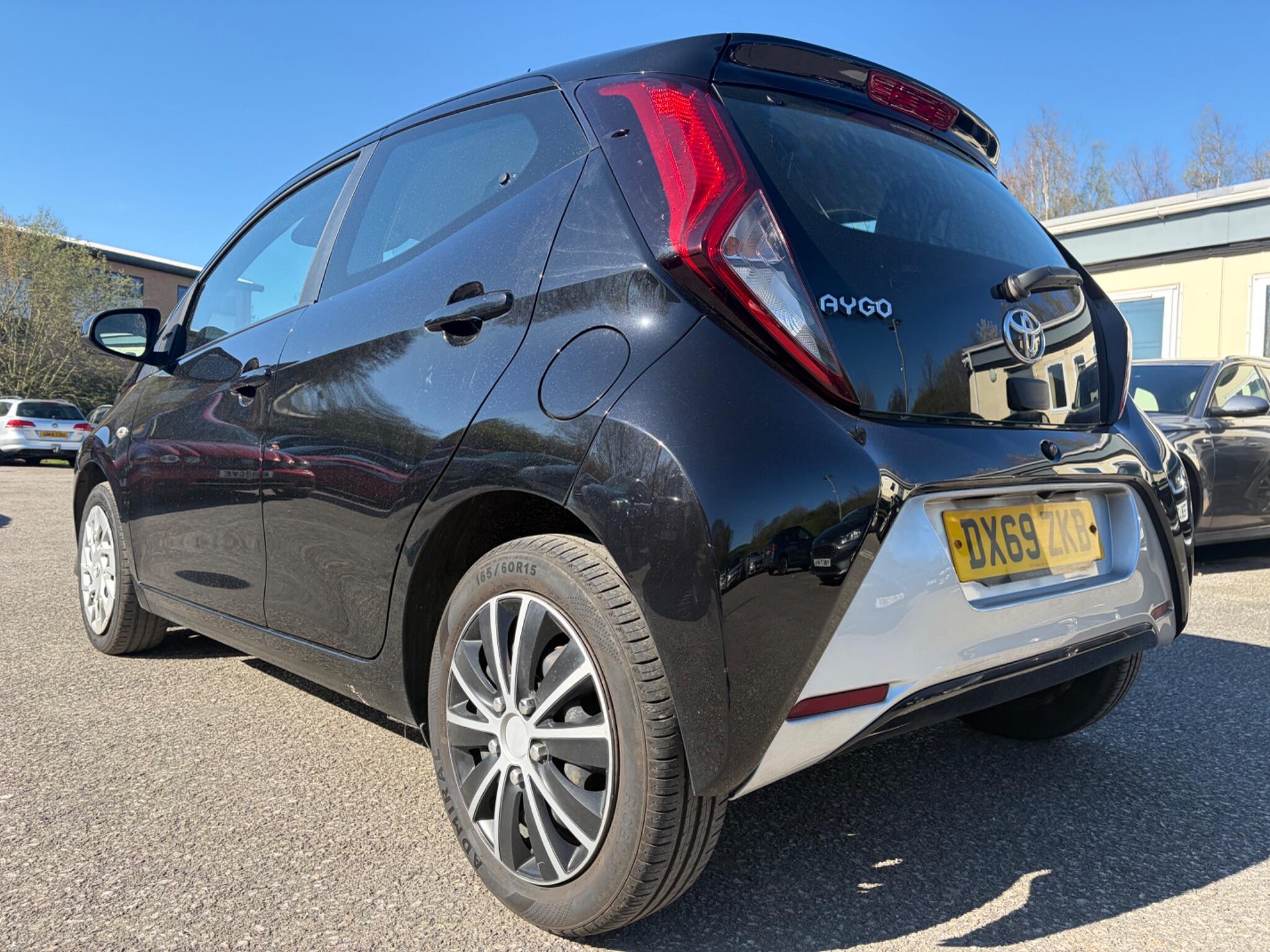 Toyota Aygo - Image 7