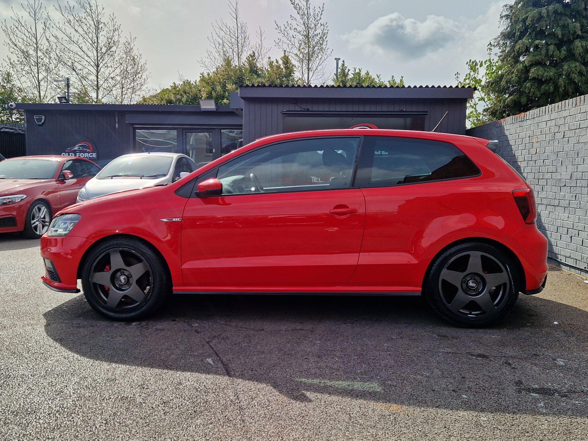 Volkswagen Polo - Image 6