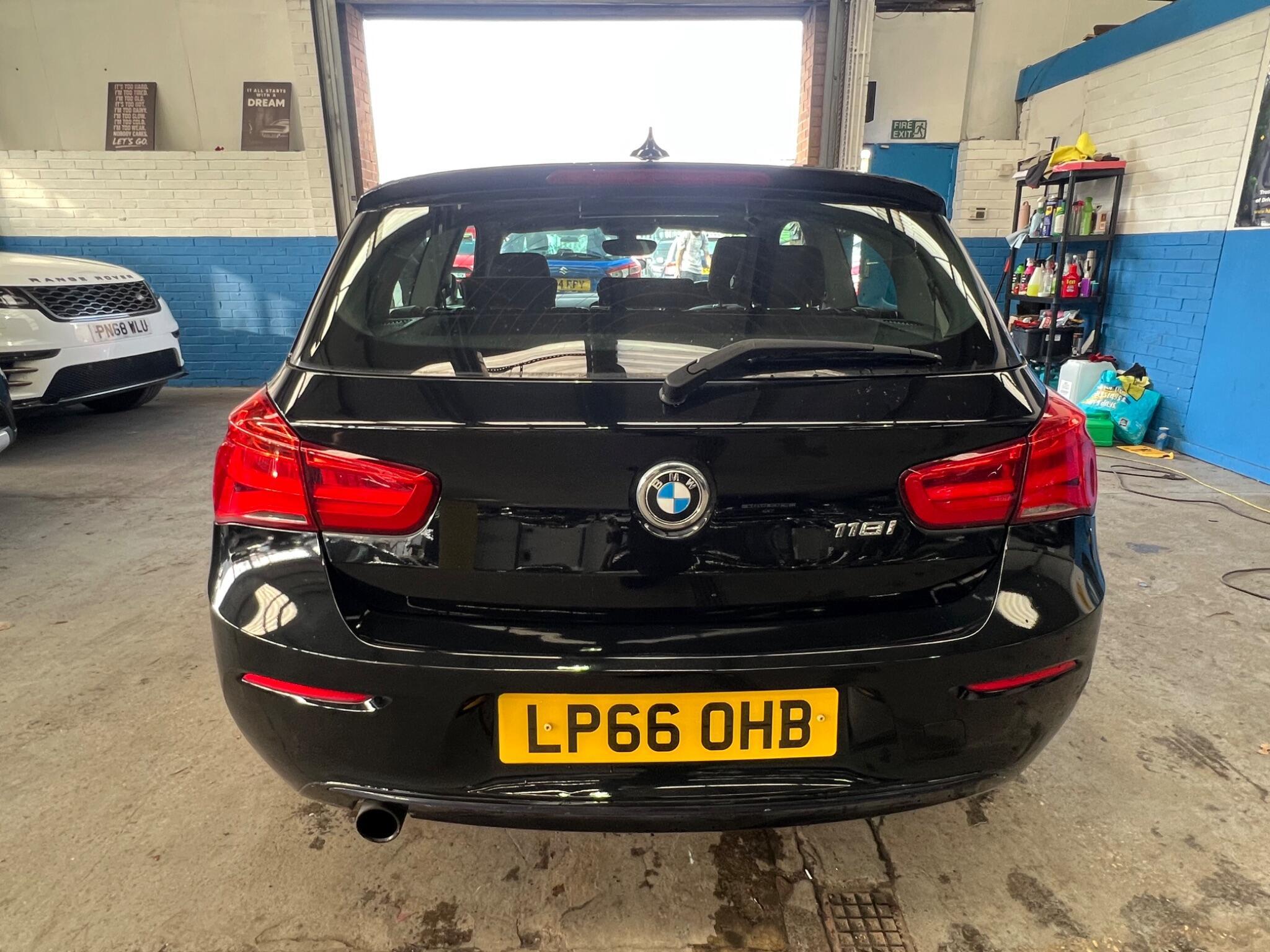 Vauxhall Astra - Image 11