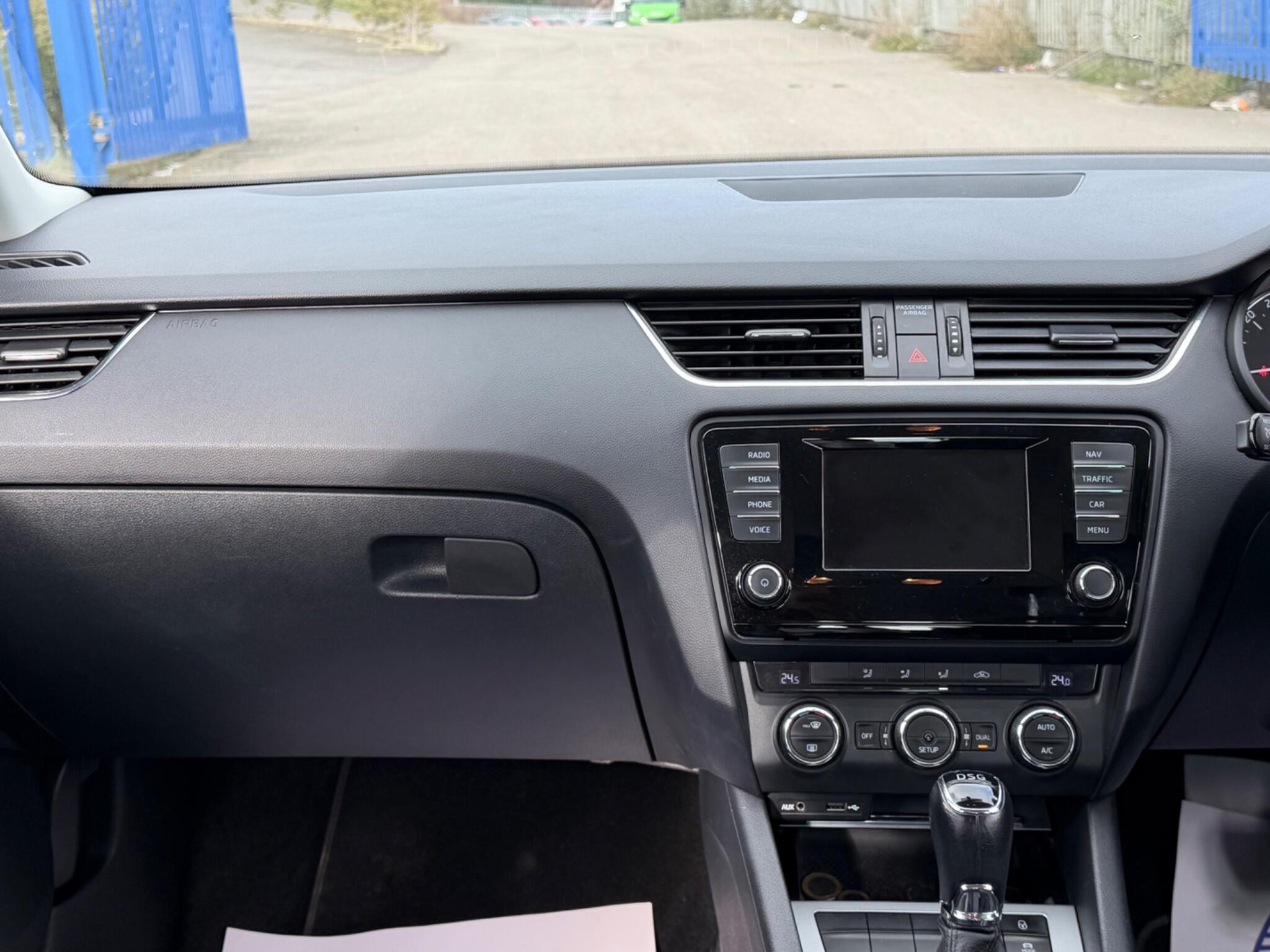 Skoda Octavia - Image 29