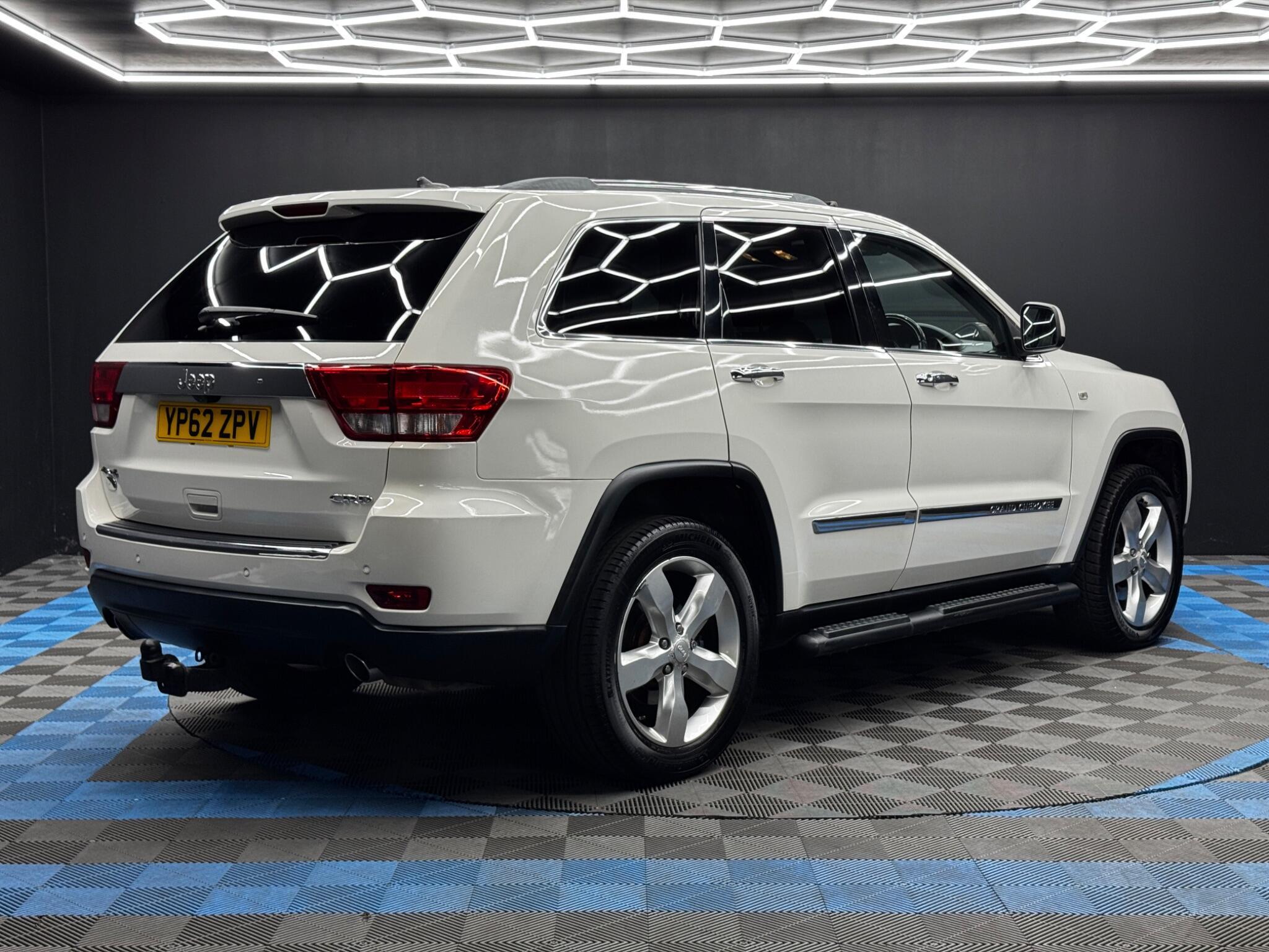 Jeep Grand Cherokee - Image 5
