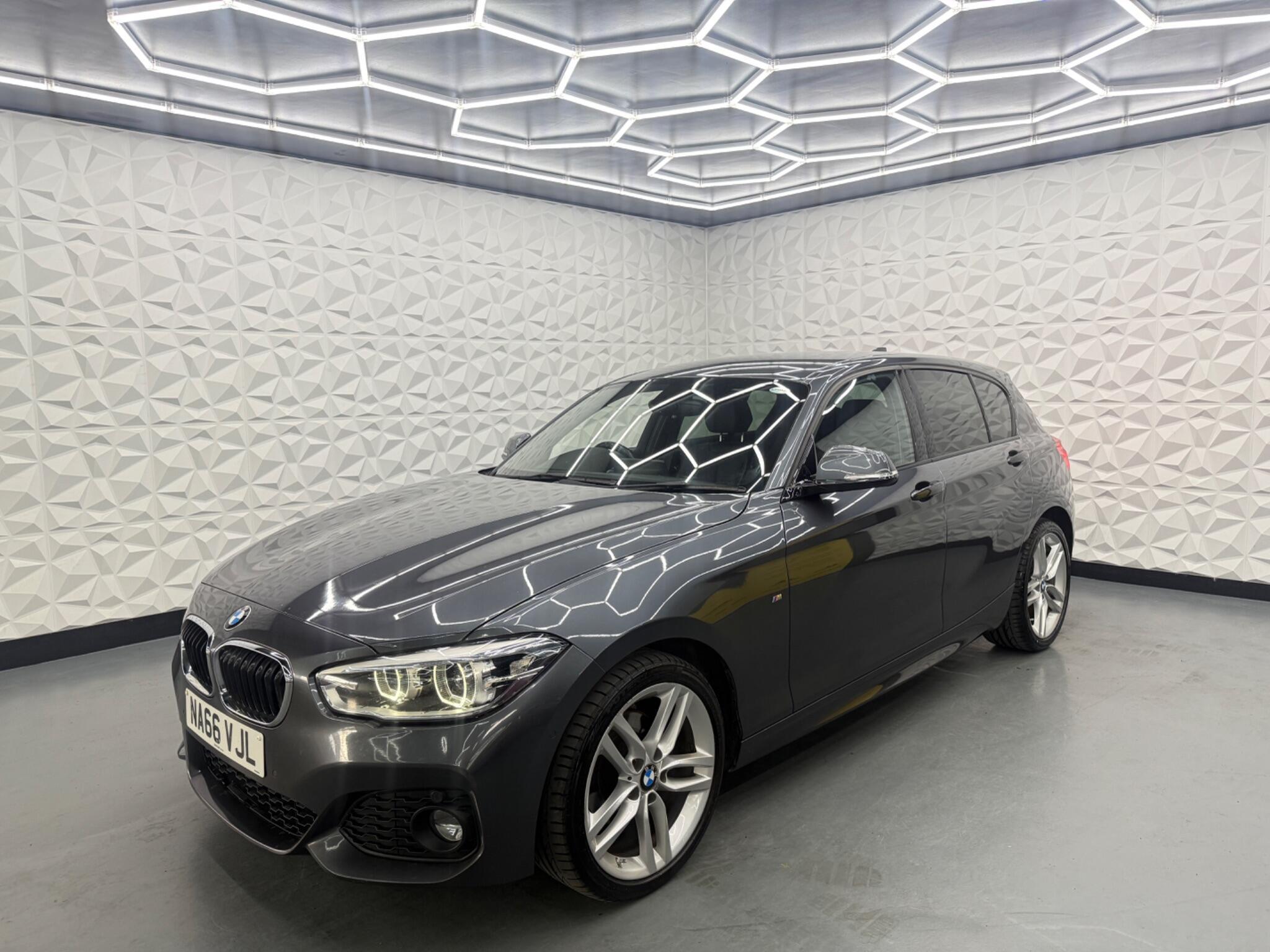 BMW 1 Series - Image 3