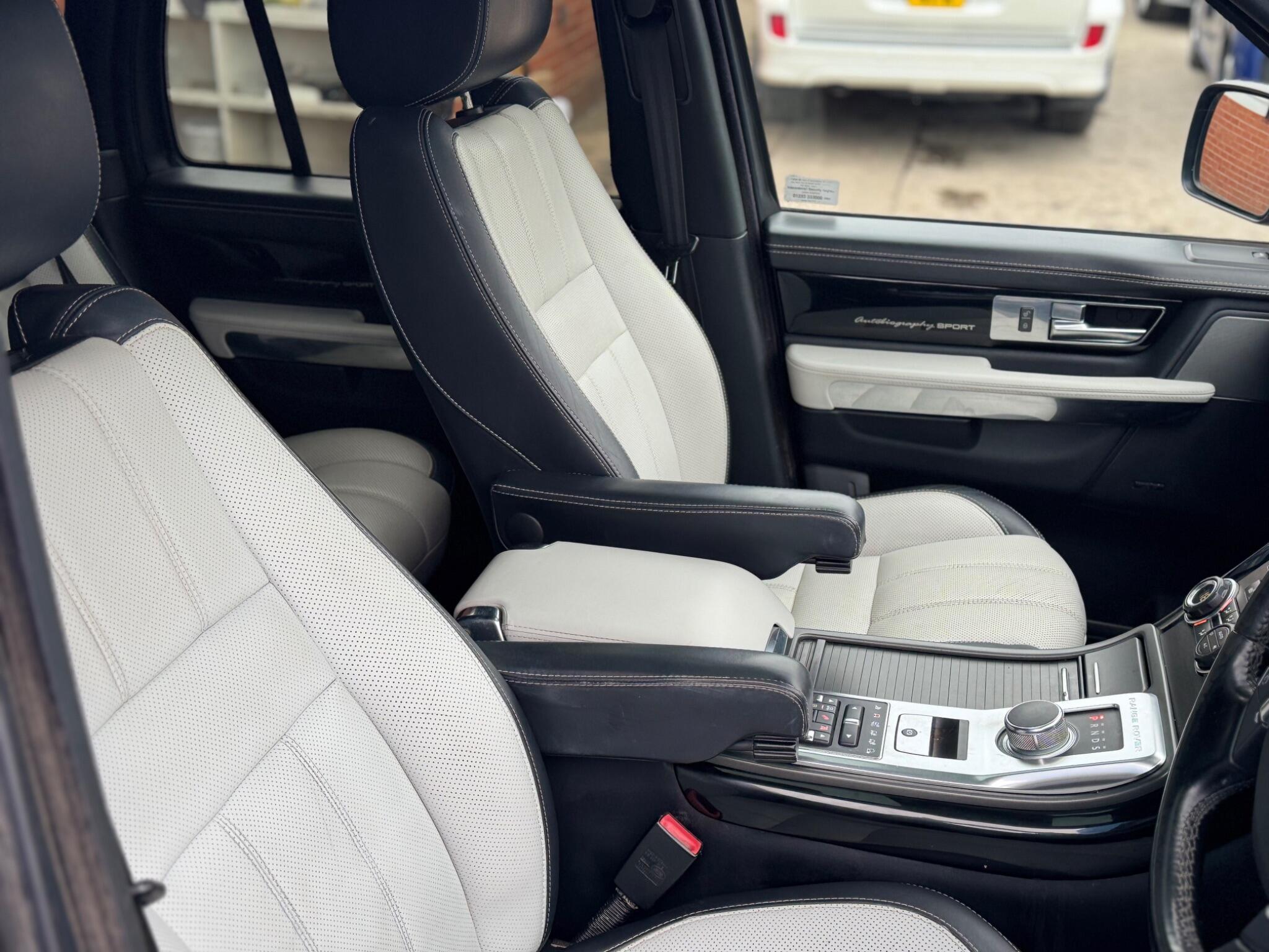 Land Rover RANGE ROVER SPORT - Image 27