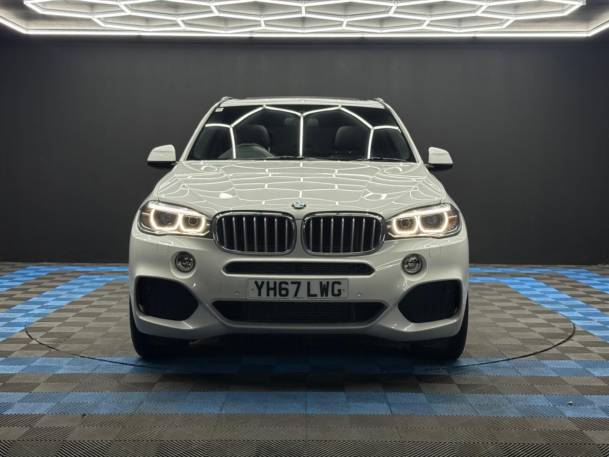 BMW X5 - Image 2