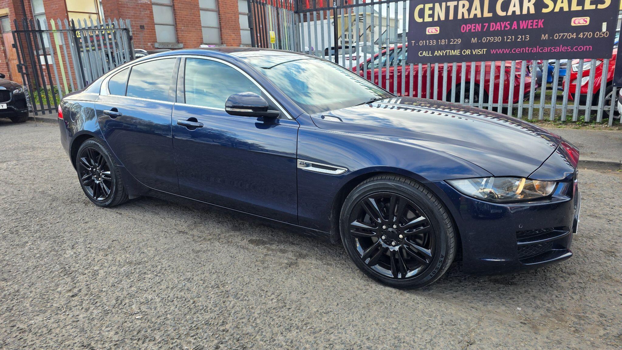Jaguar XE - Image 3