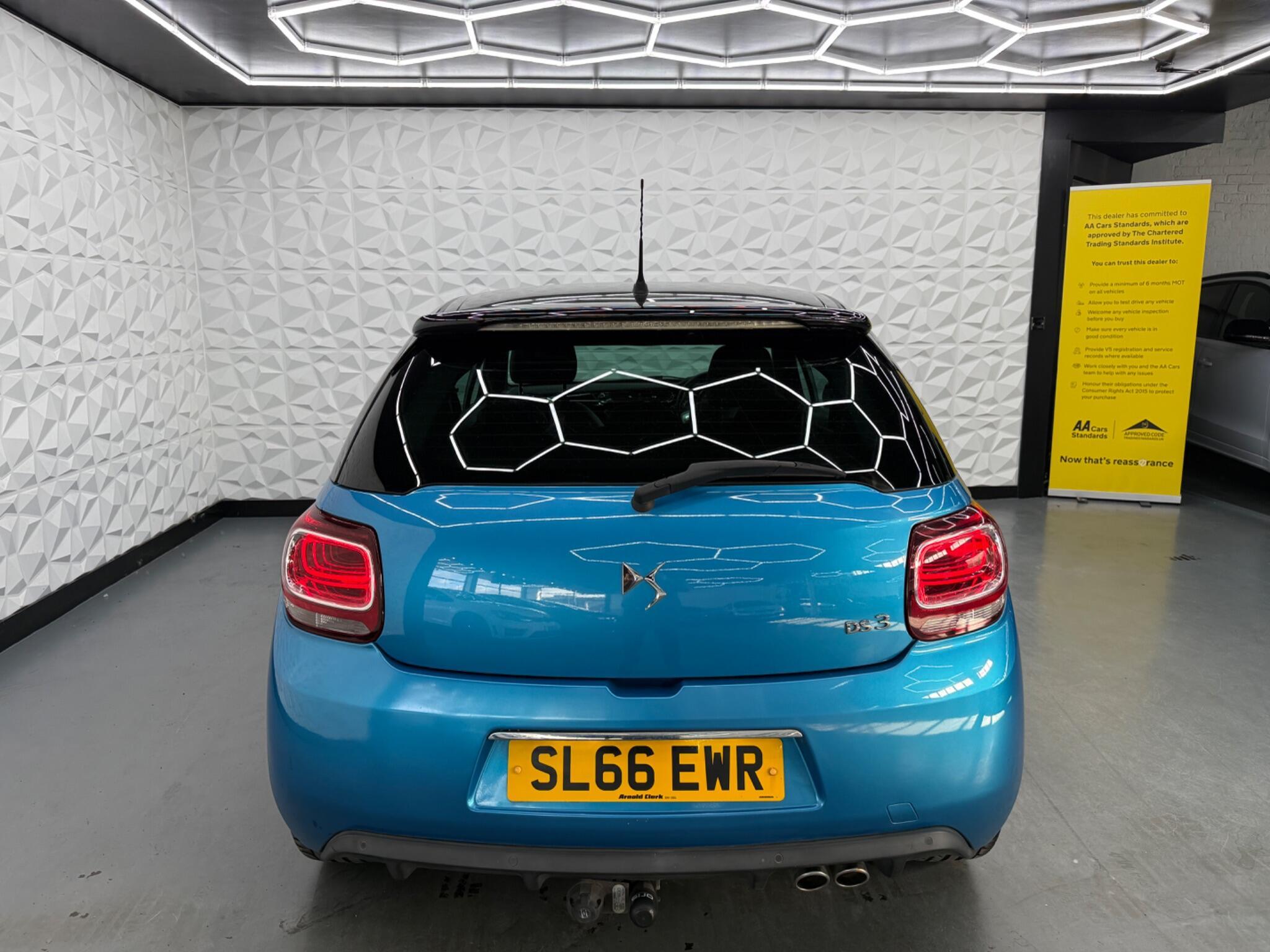 DS AUTOMOBILES DS 3 - Image 12