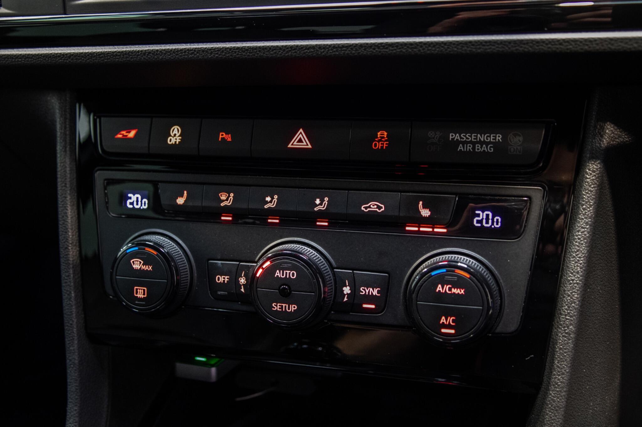 SEAT Leon - Image 22