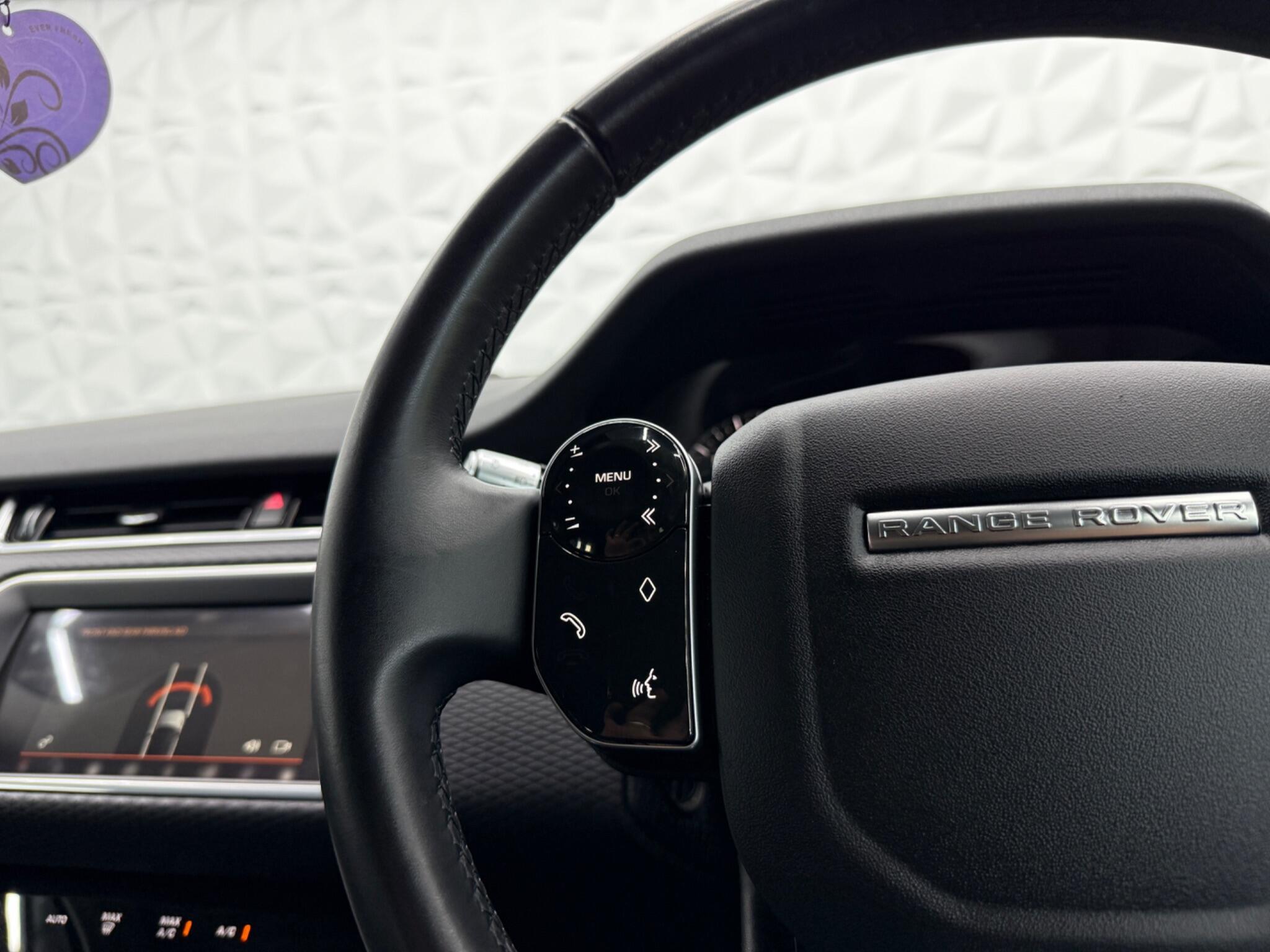 Land Rover Range Rover Evoque - Image 36