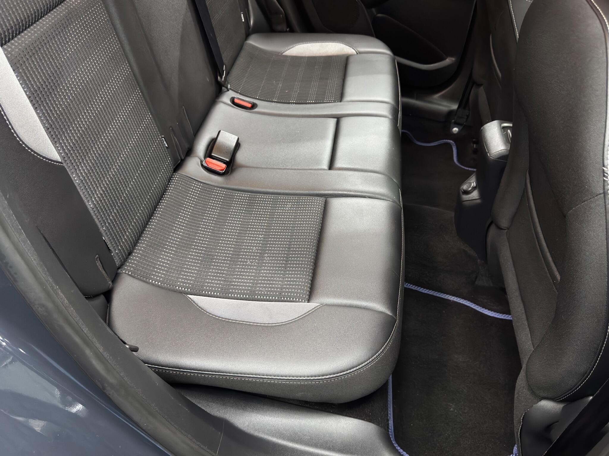 Peugeot 2008 - Image 16