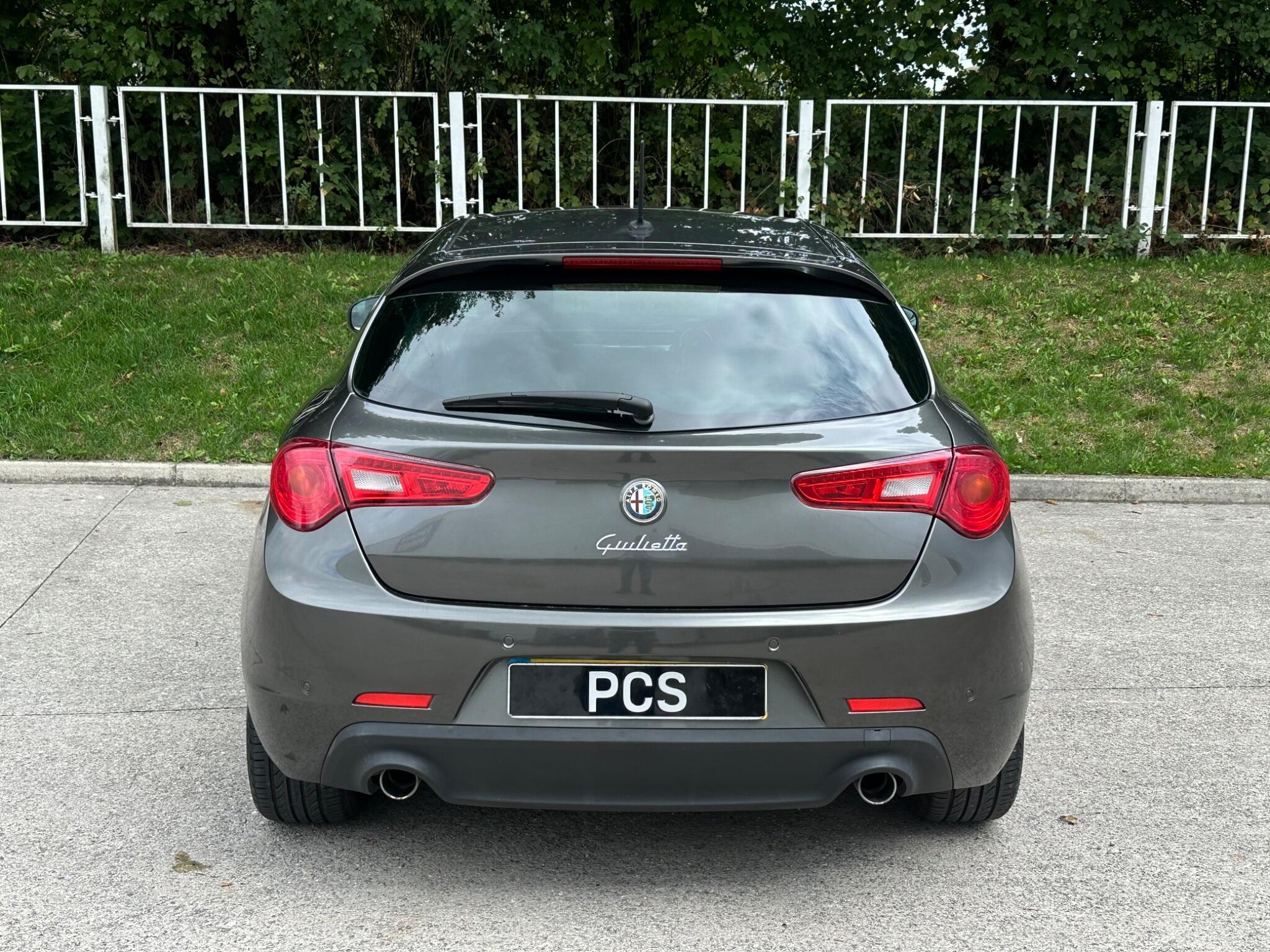 Alfa Romeo Giulietta - Image 4