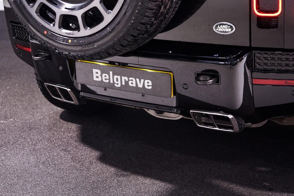 Land Rover Defender 110 - Image 18