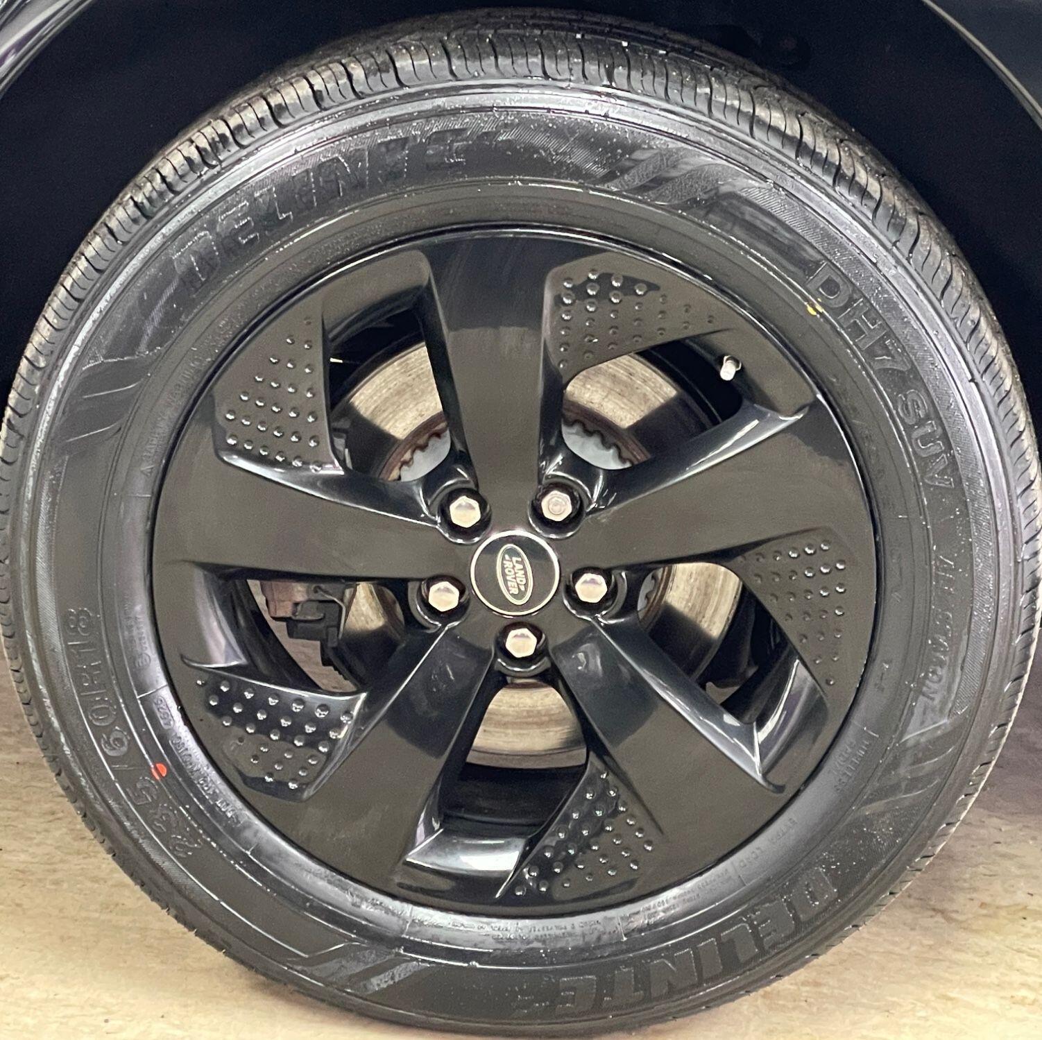 Land Rover DISCOVERY SPORT - Image 17