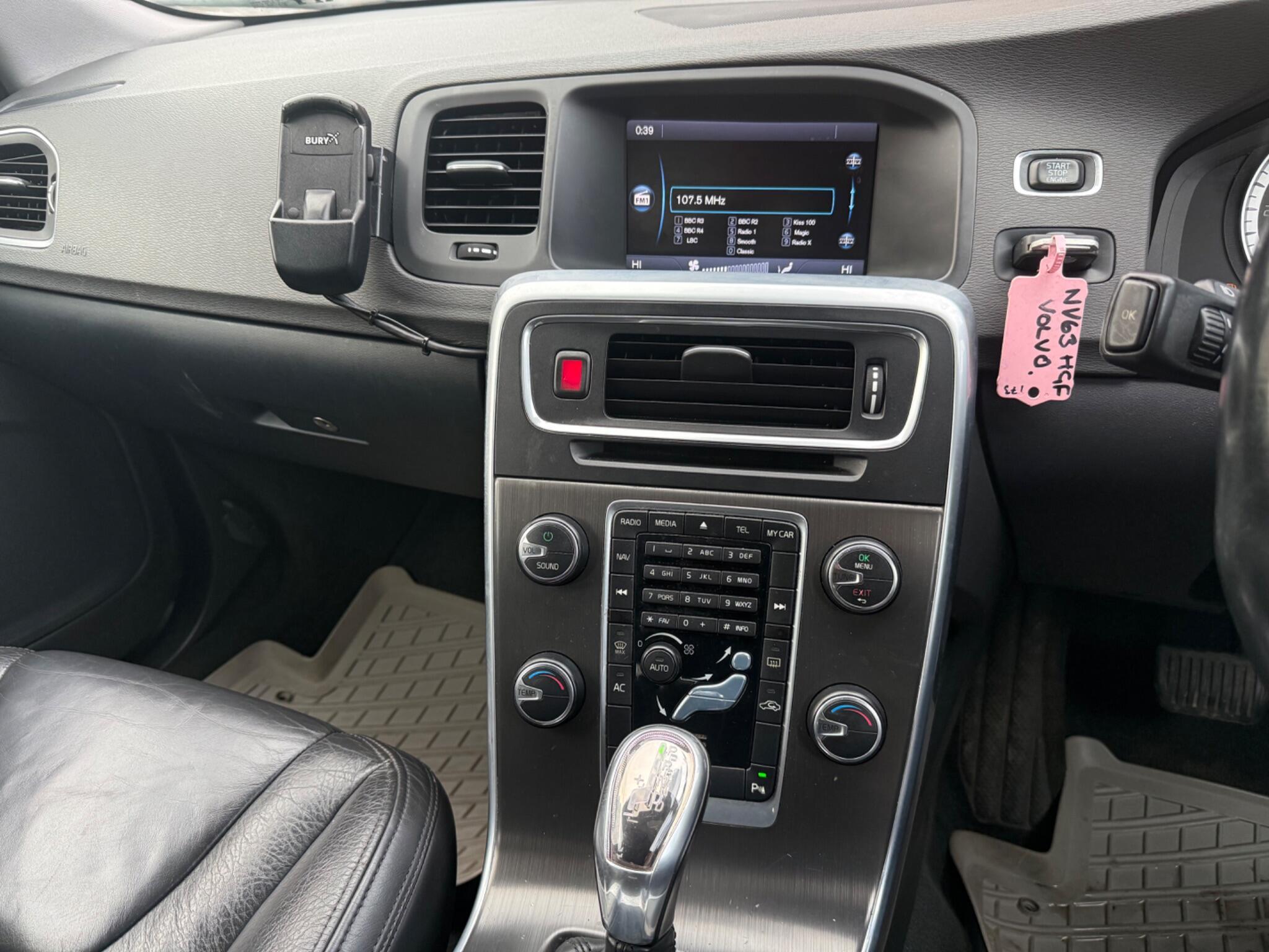 Volvo V60 - Image 15