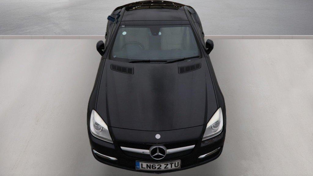 Mercedes SLK - Image 8