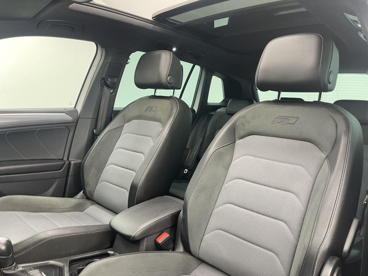 Volkswagen Tiguan - Image 14