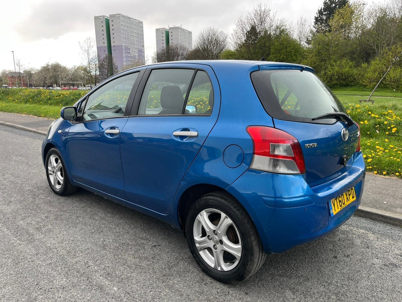 Toyota Yaris - Image 4