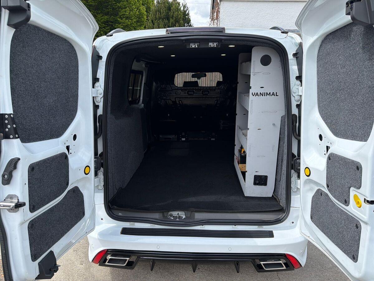 Ford Transit Connect - Image 30