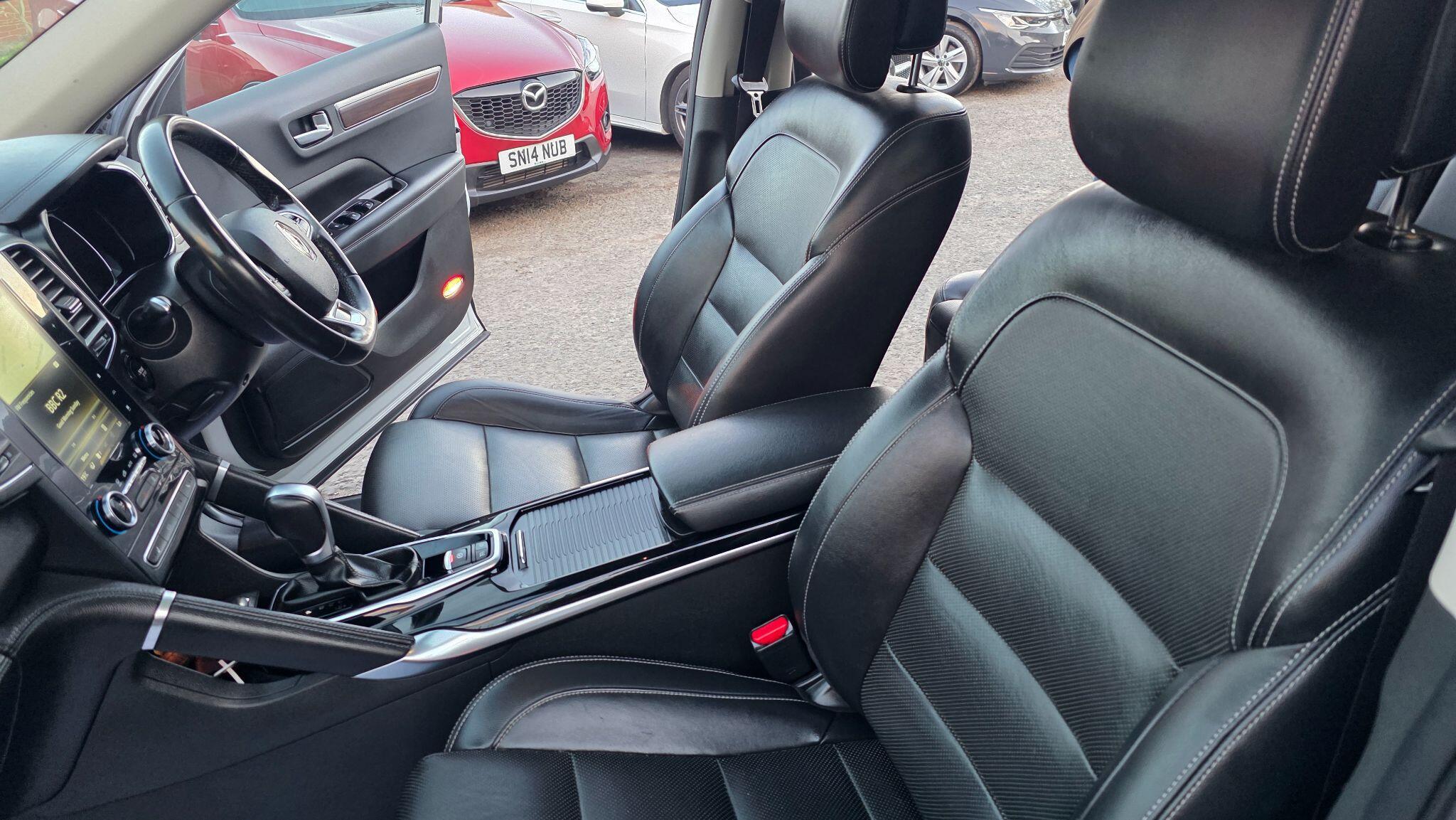 Renault Koleos - Image 40