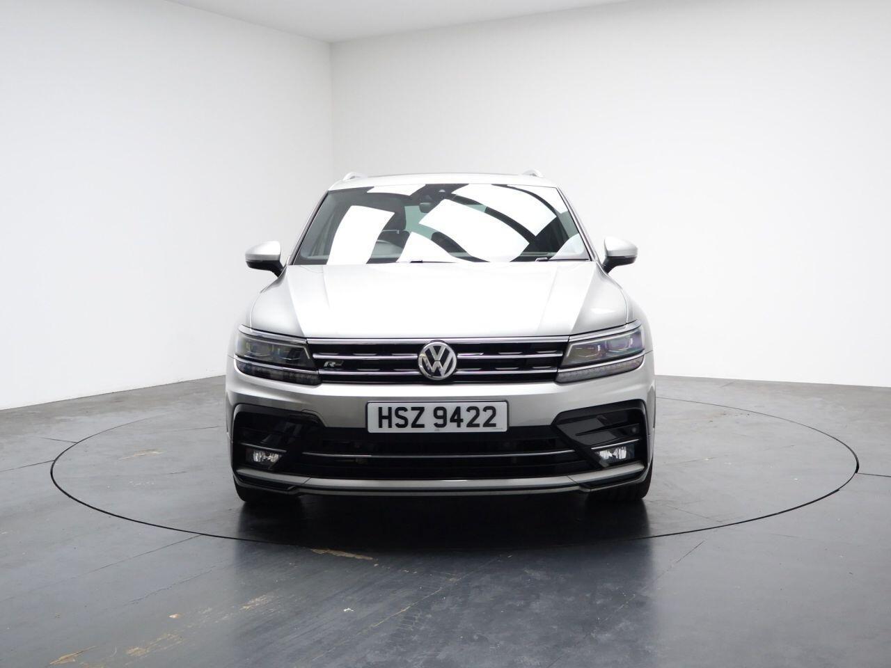 Volkswagen Tiguan - Image 3