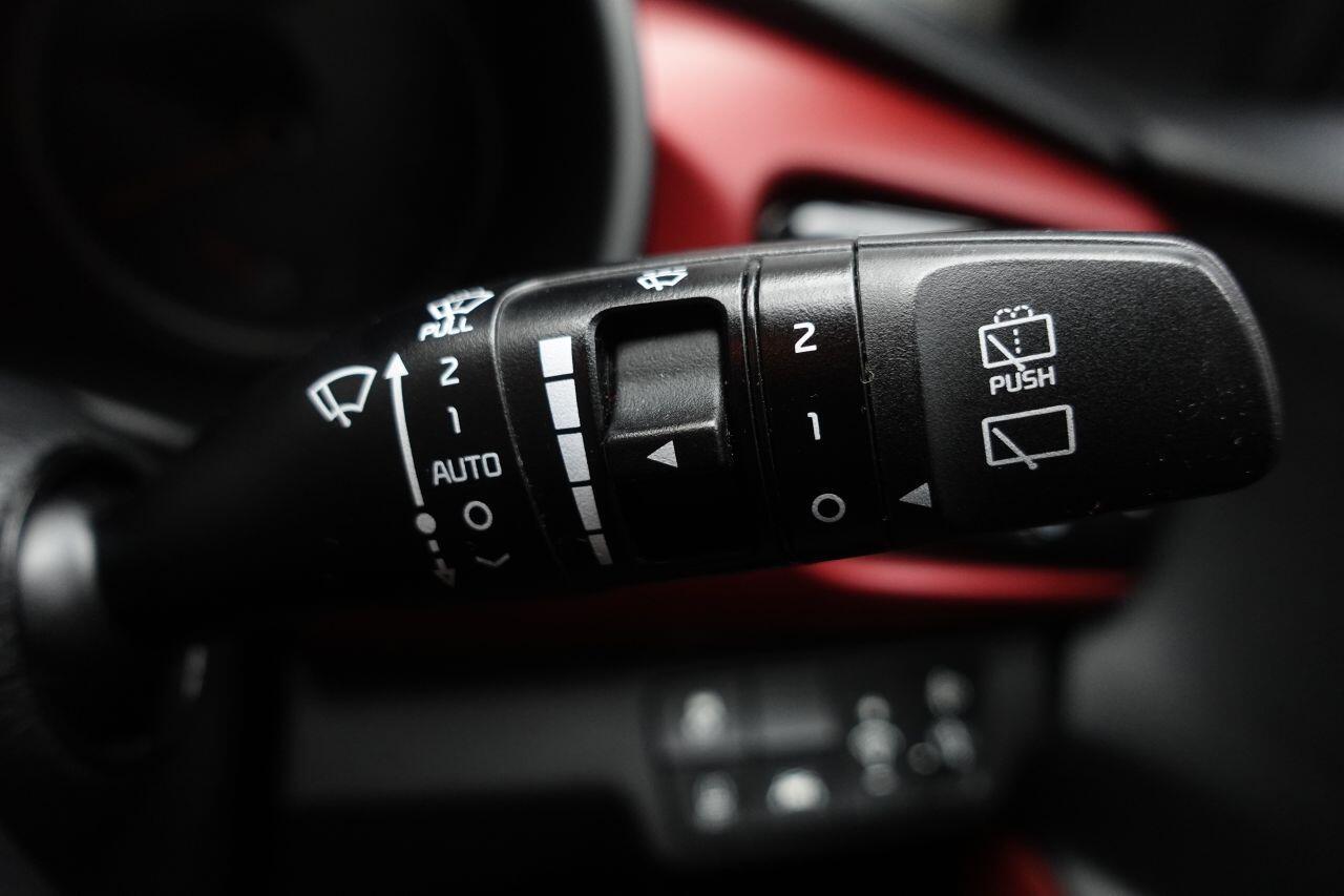 Kia Rio - Image 40