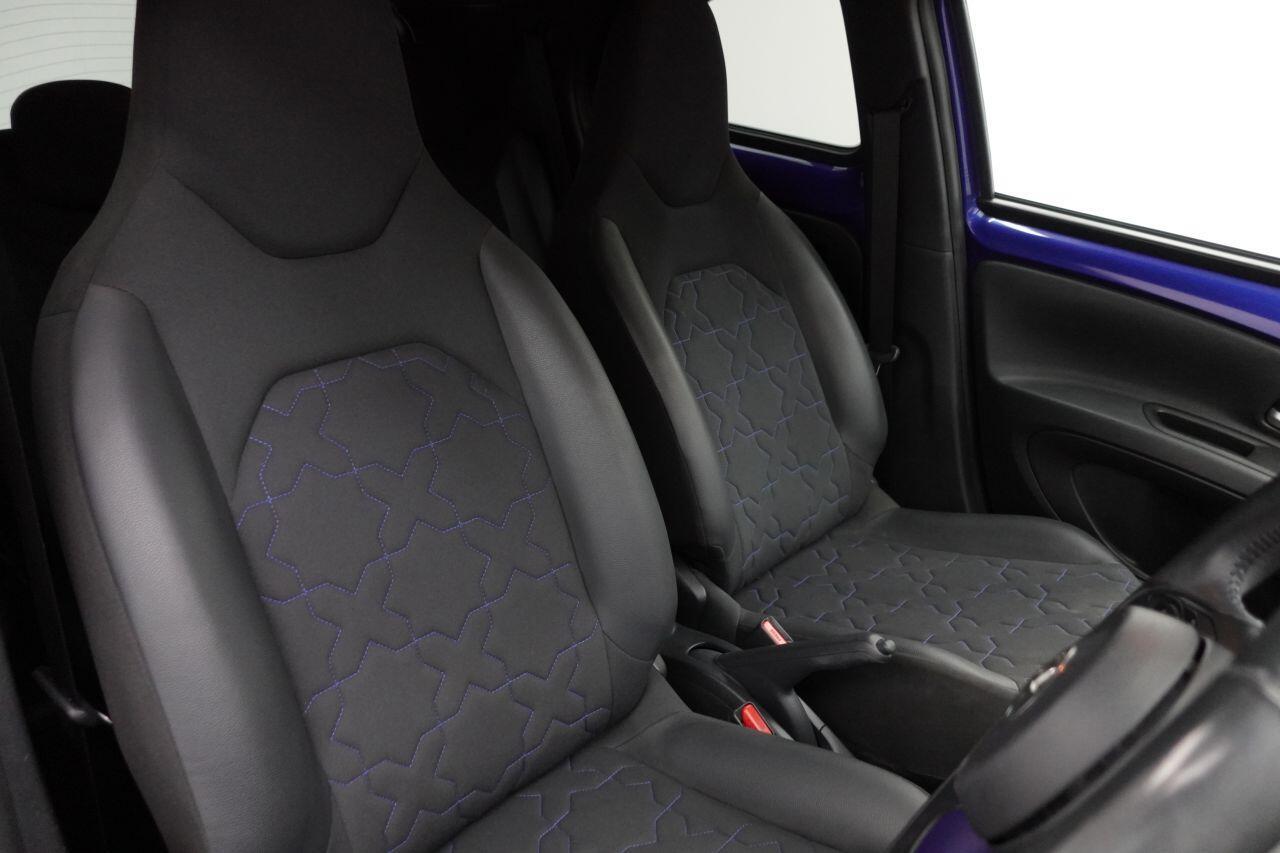 Toyota Aygo X - Image 2