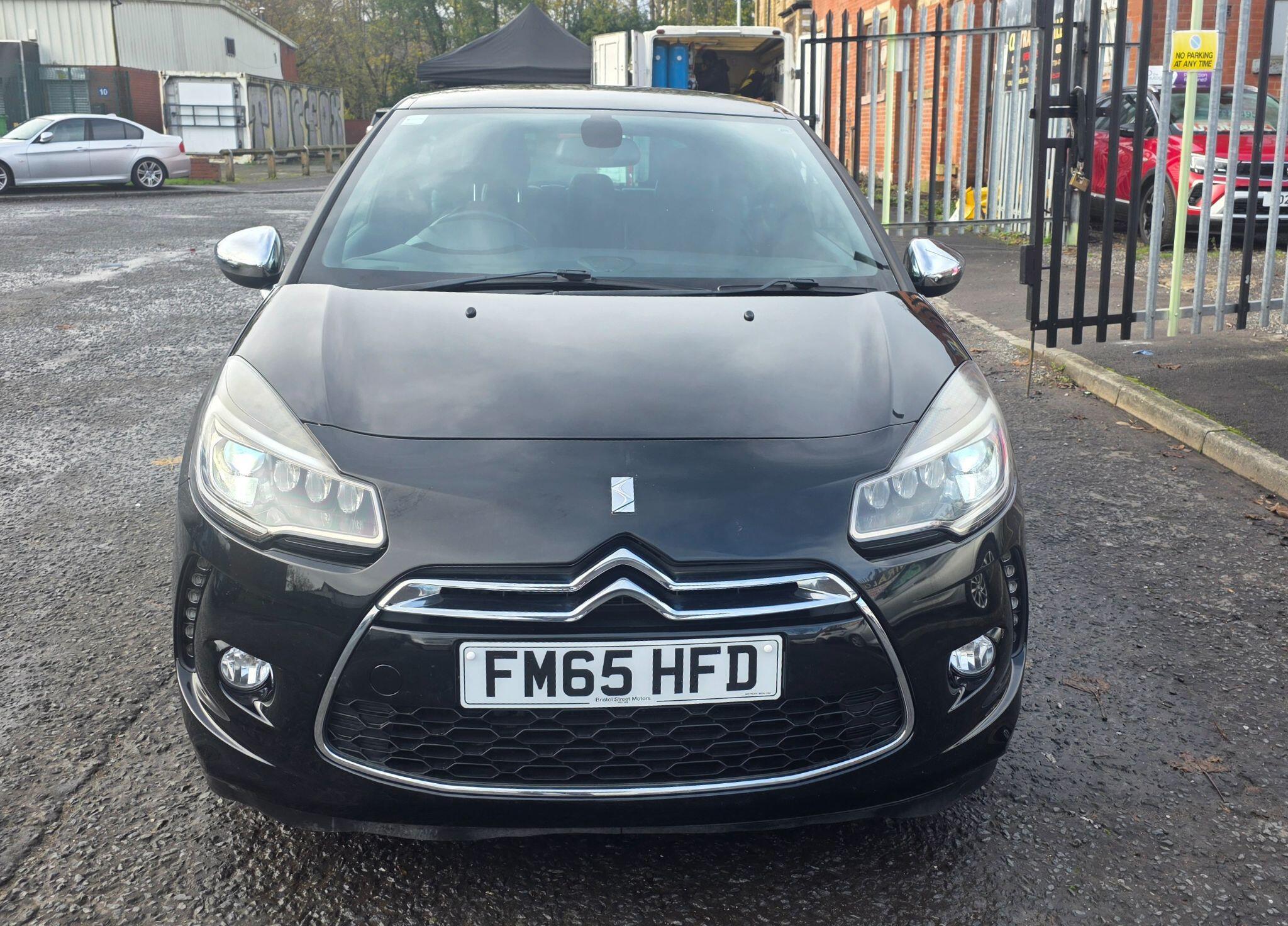 DS AUTOMOBILES DS 3 - Image 2