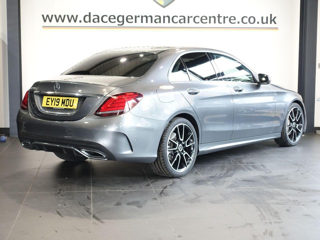 Mercedes-benz C-CLASS - Image 6