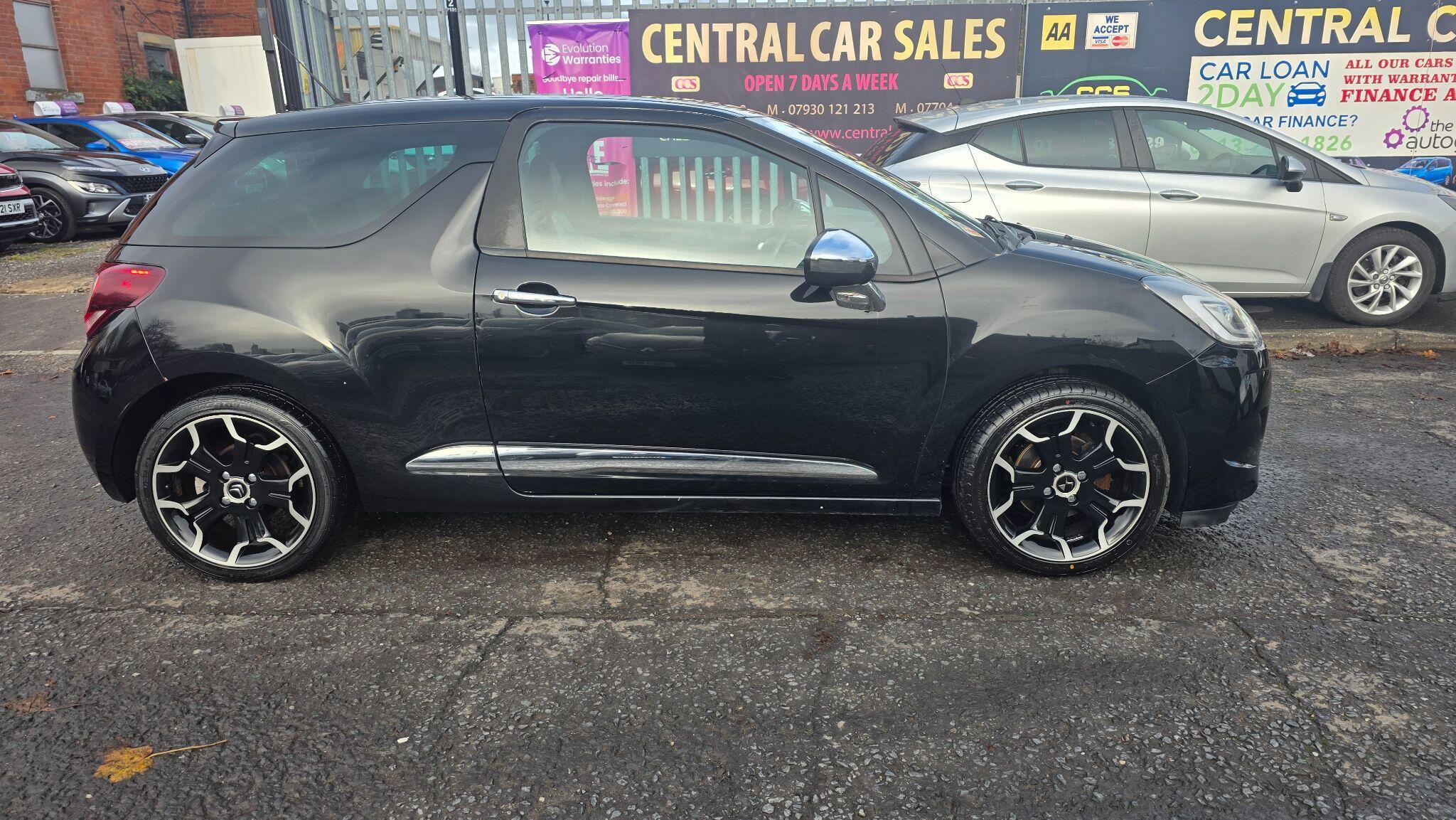 DS AUTOMOBILES DS 3 - Image 6